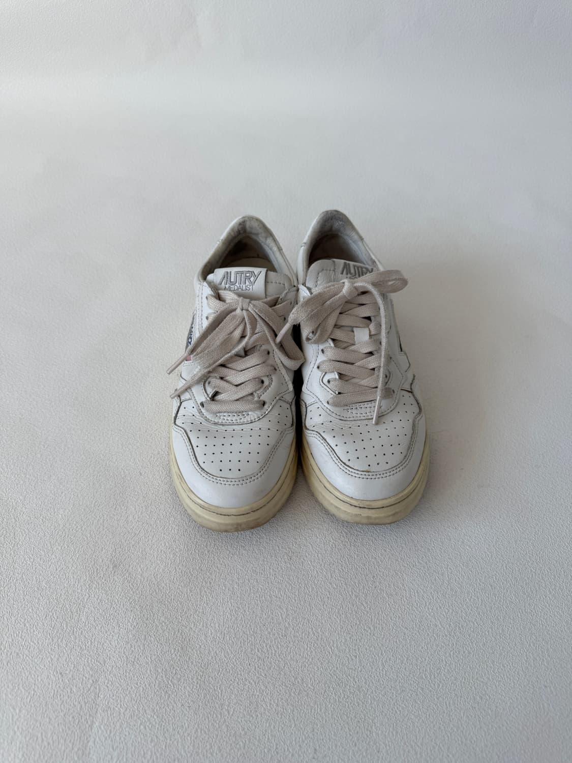 [EU37]오트리(AUTRY) 메달리스트 스니커즈 상품이미지2