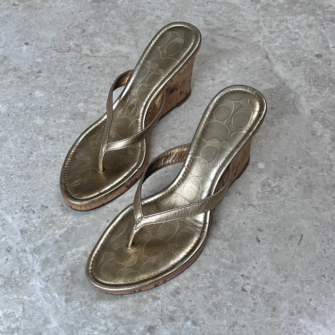 Coach 골드 웨지힐 샌들  상품이미지1