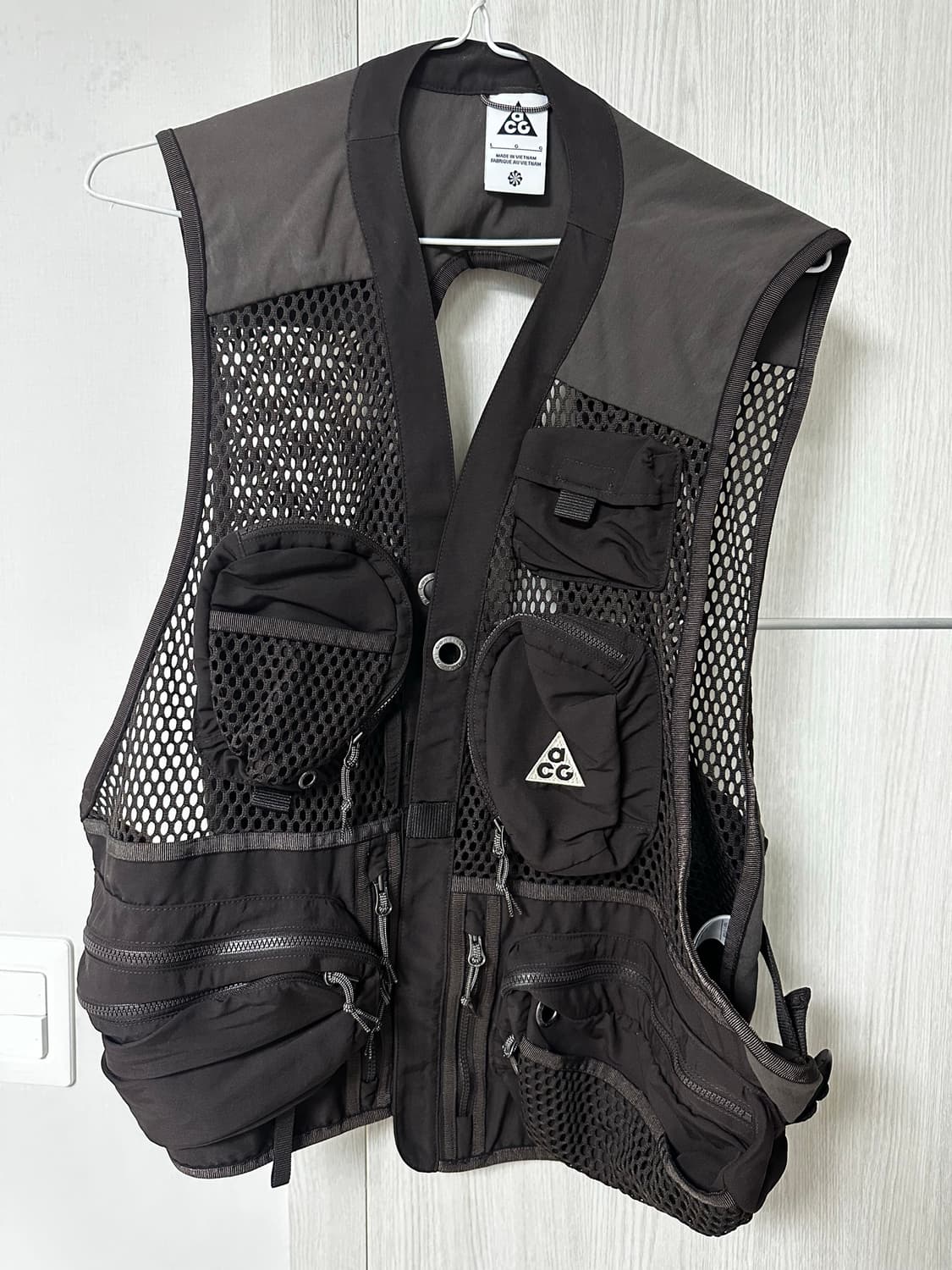 Nike ACG Buttles Vest Velvet Brown 상품이미지1