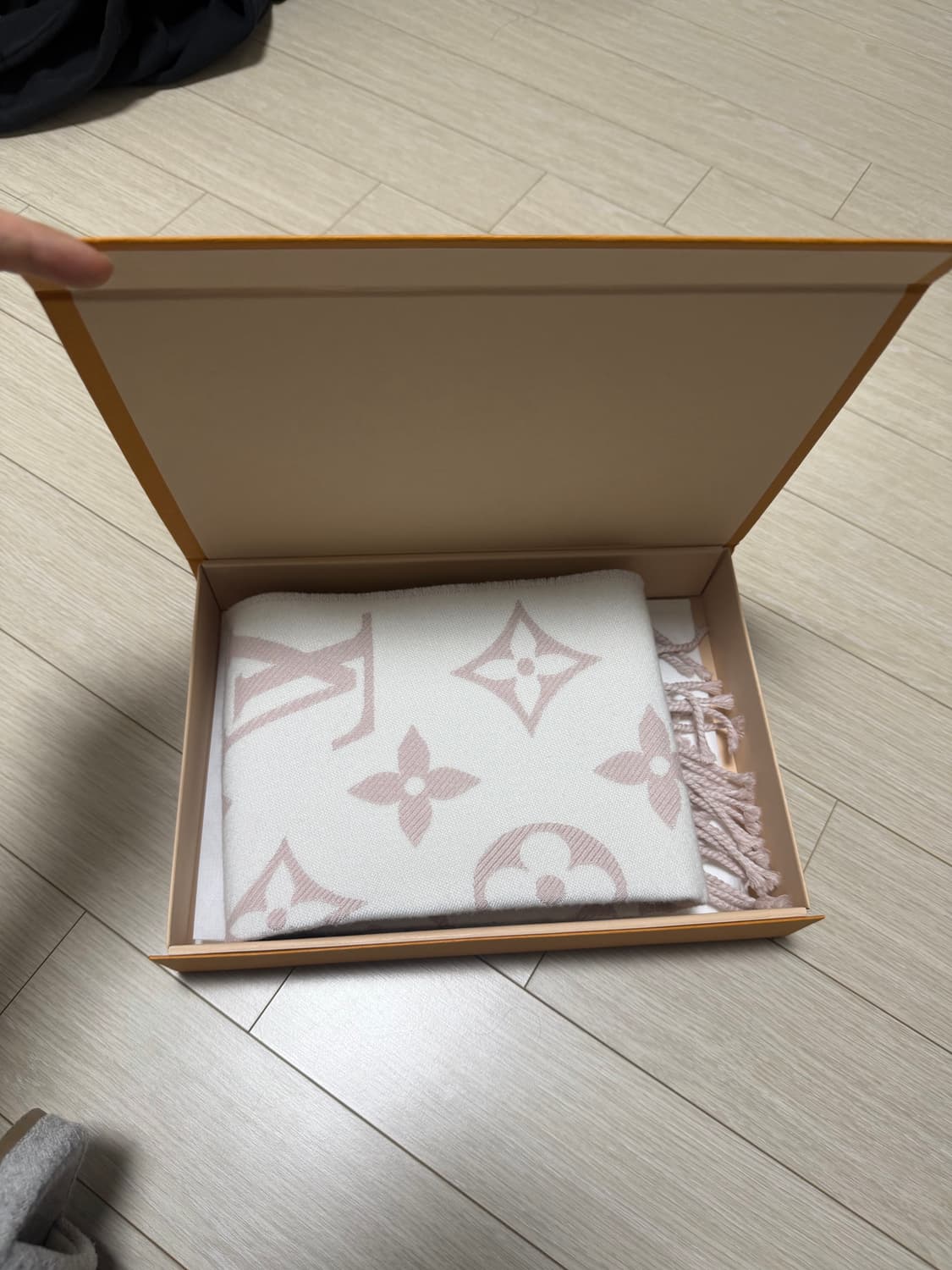 루이비통 목도리 상품이미지1