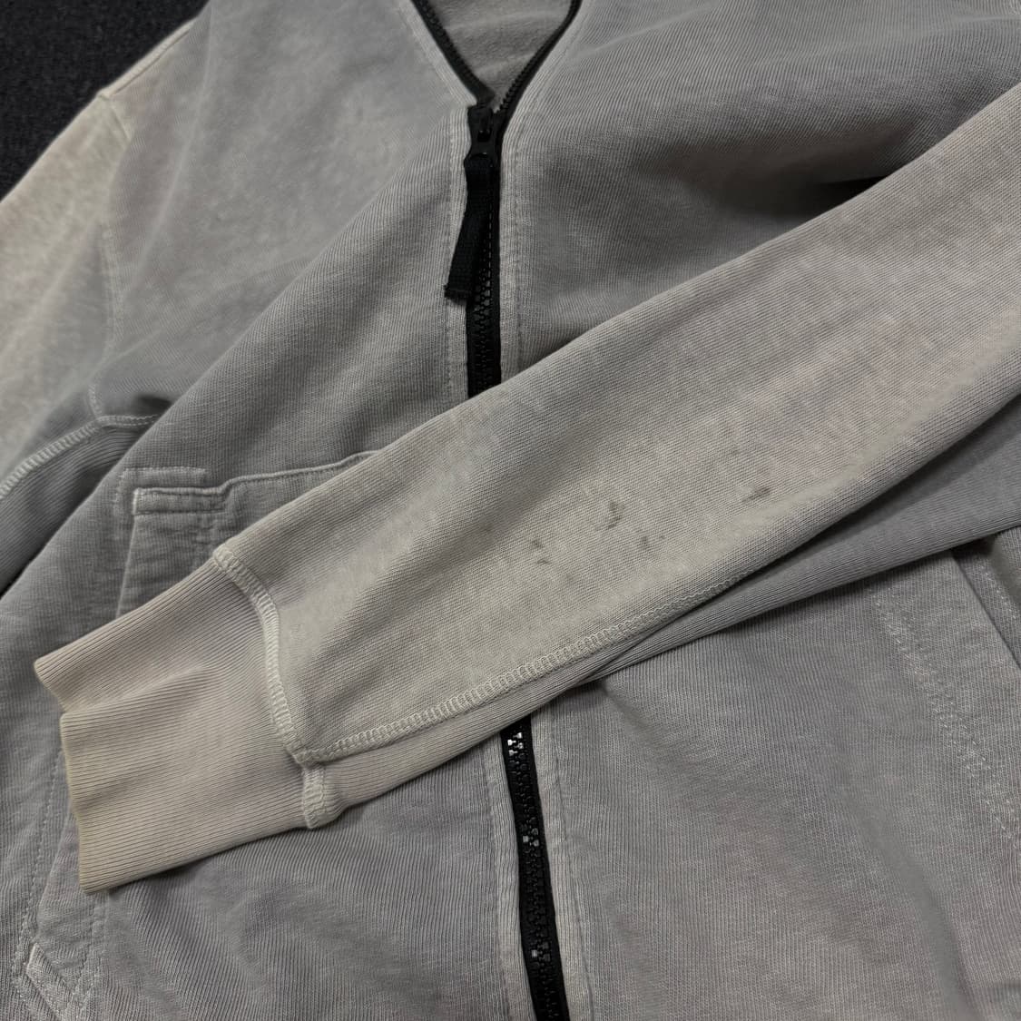 스톤아일랜드 후드 집업  상품이미지9