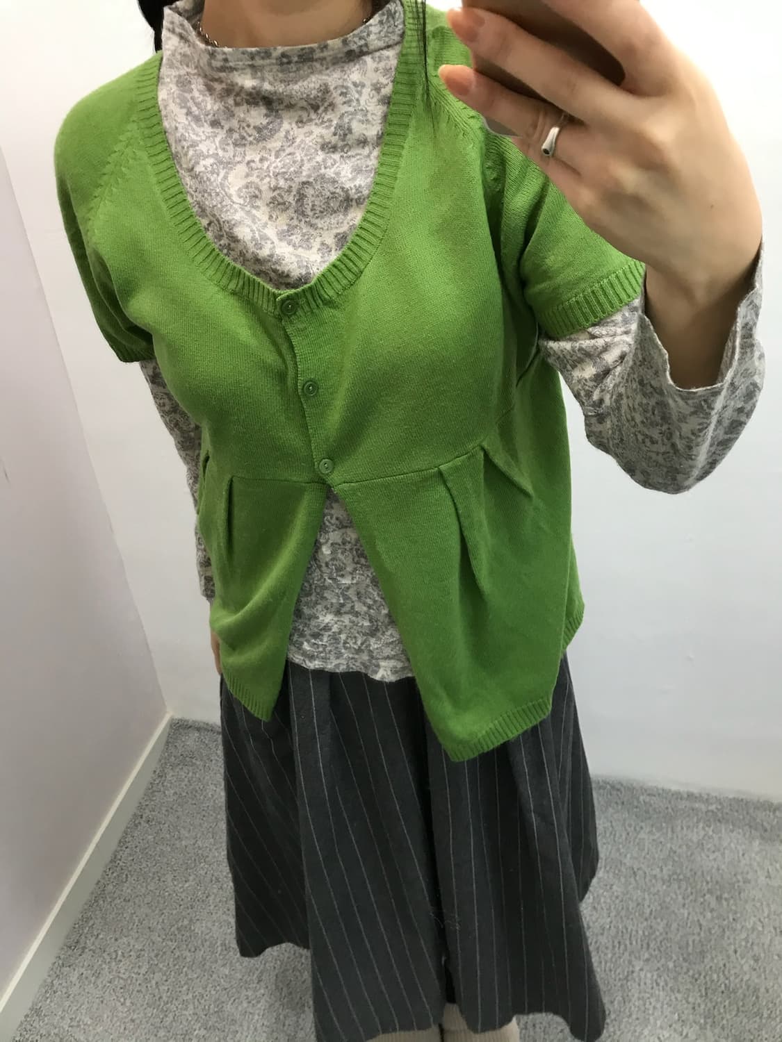 레이어드 버튼 반팔 가디건 상품이미지3