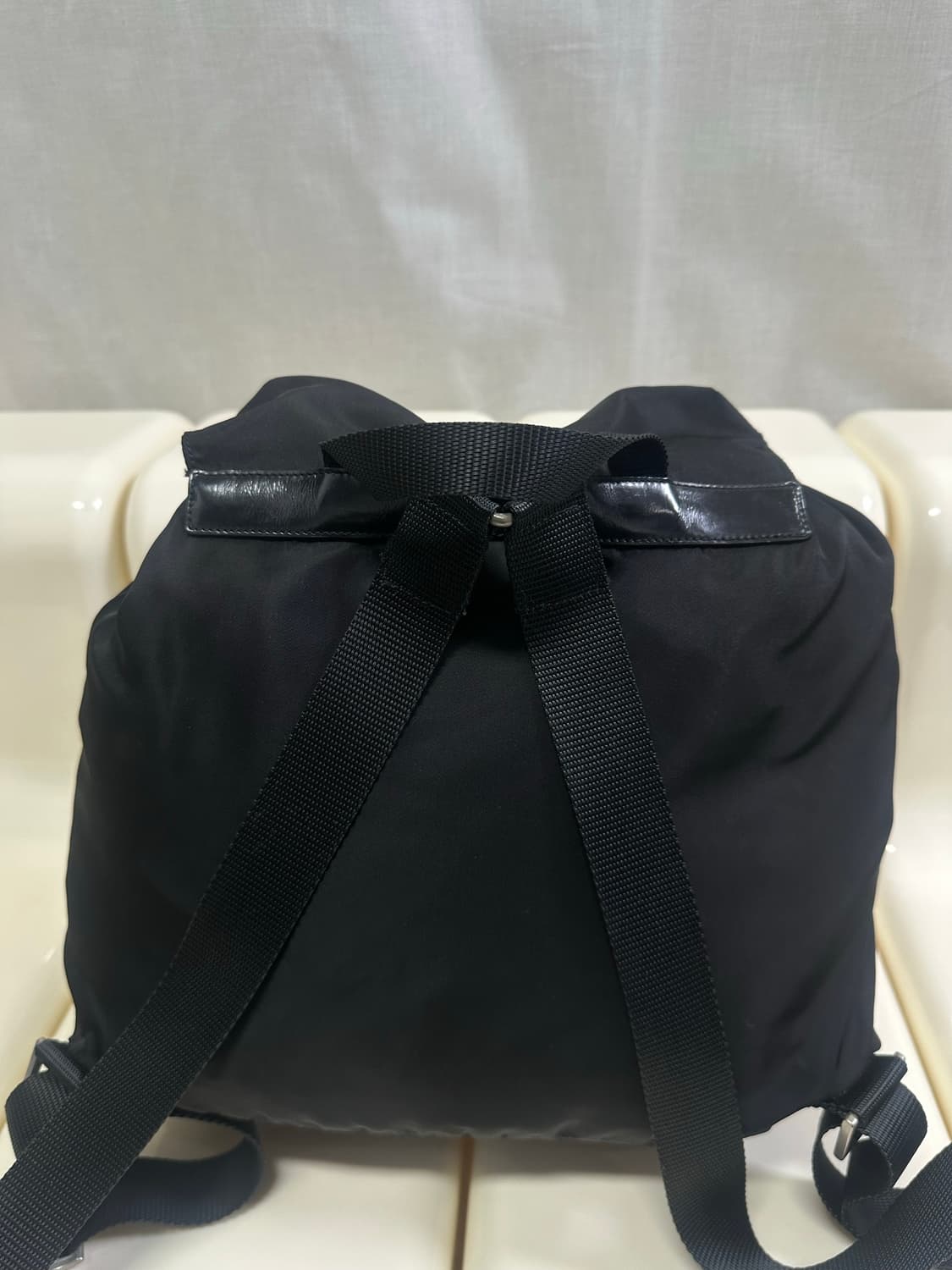 [A 정품] 프라다 투 포켓 백팩 미디움 상품이미지8