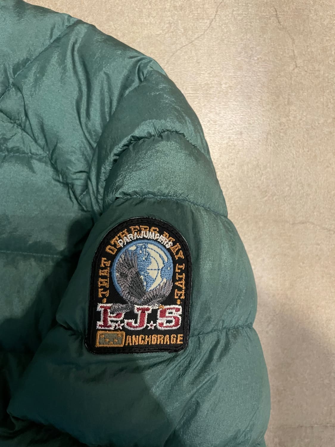 파라점퍼스 경량패딩 xl 상품이미지2