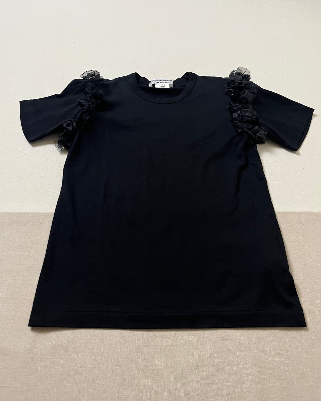 꼼데가르송 숄더 레이스 티셔츠 comme des garcons 상품이미지3