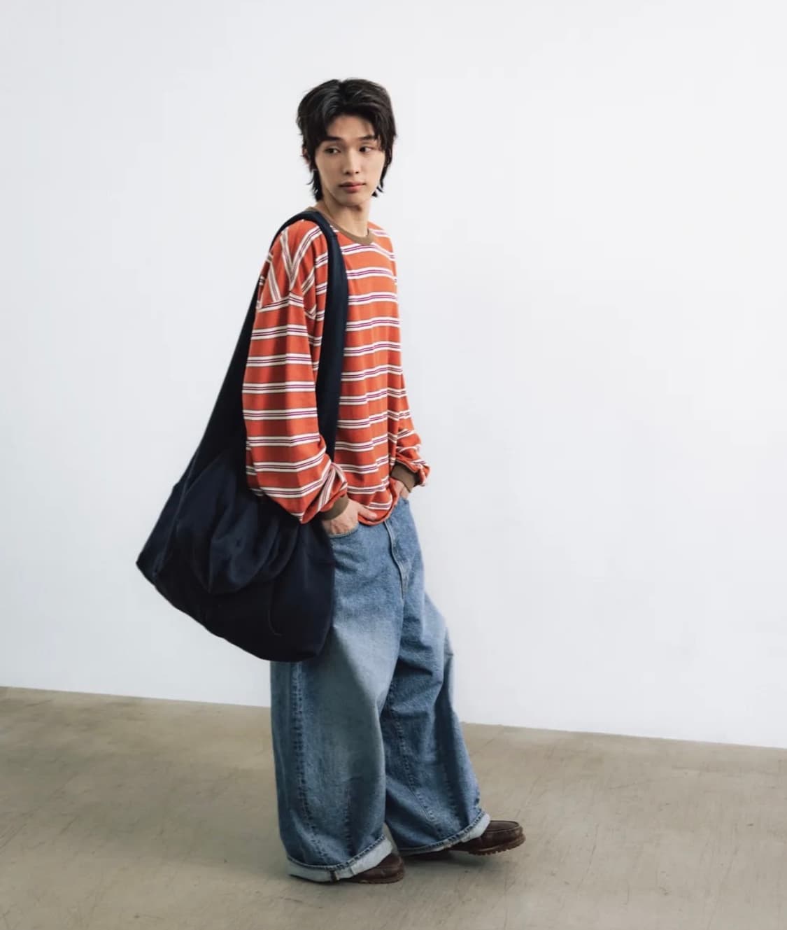앵글런 Zip-Up Hoodie Bag - Navy 상품이미지2