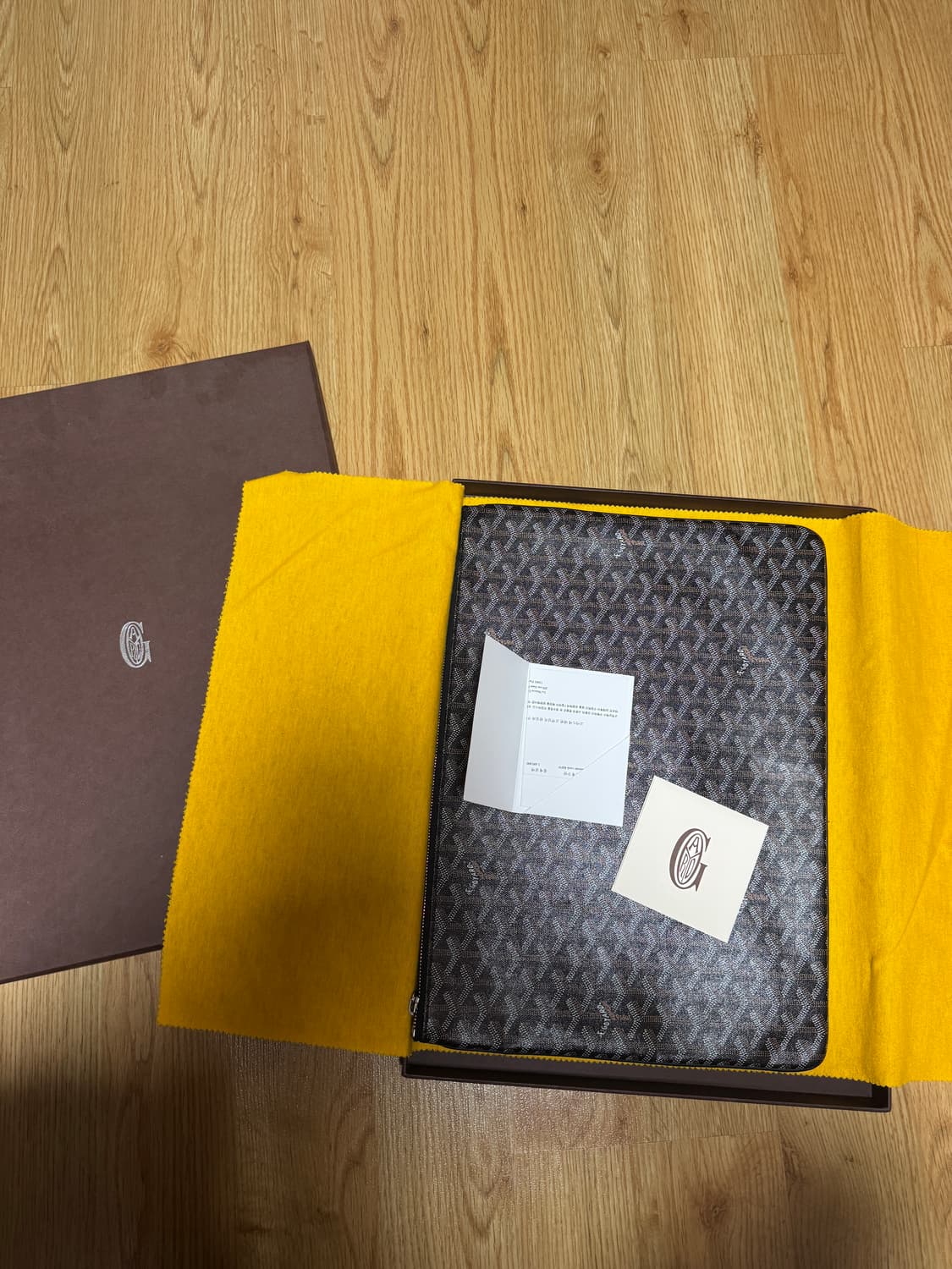 고야드 클러치 gm 상품이미지1