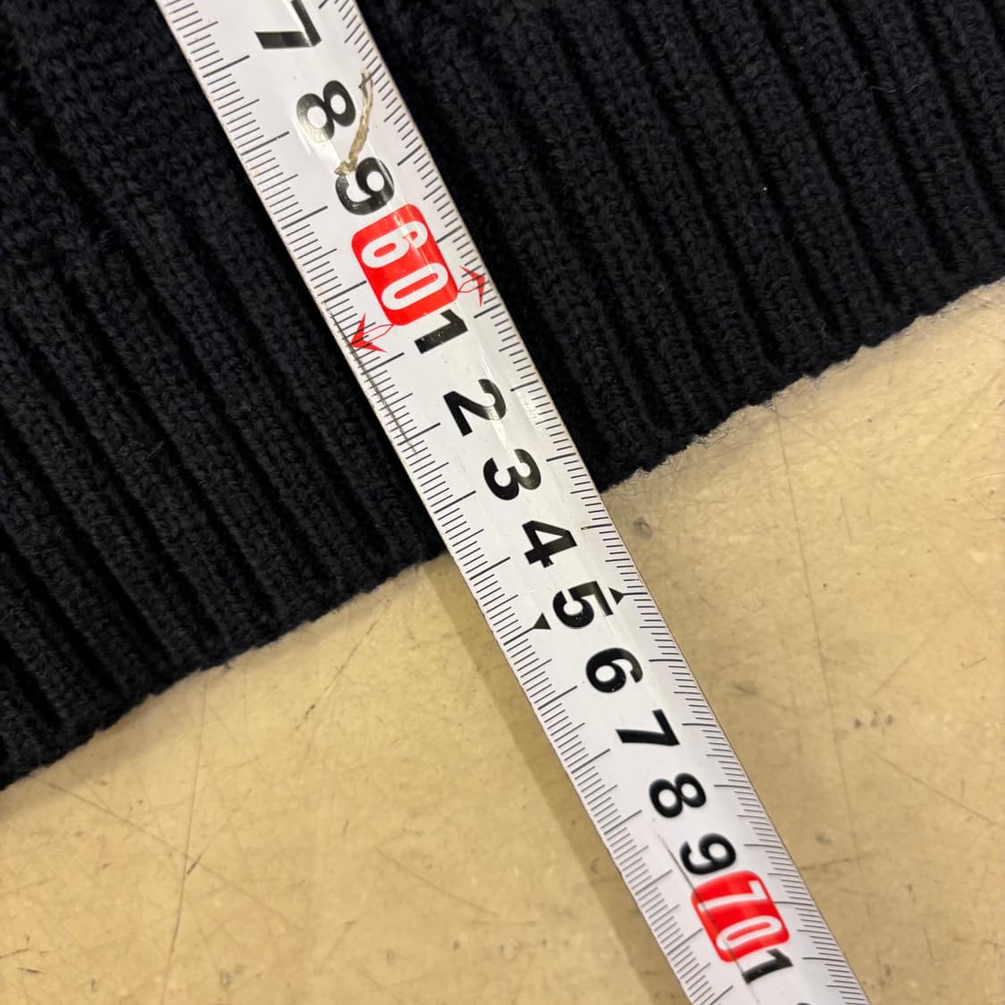 예일 스몰로고 케이블 니트조끼 상품이미지4