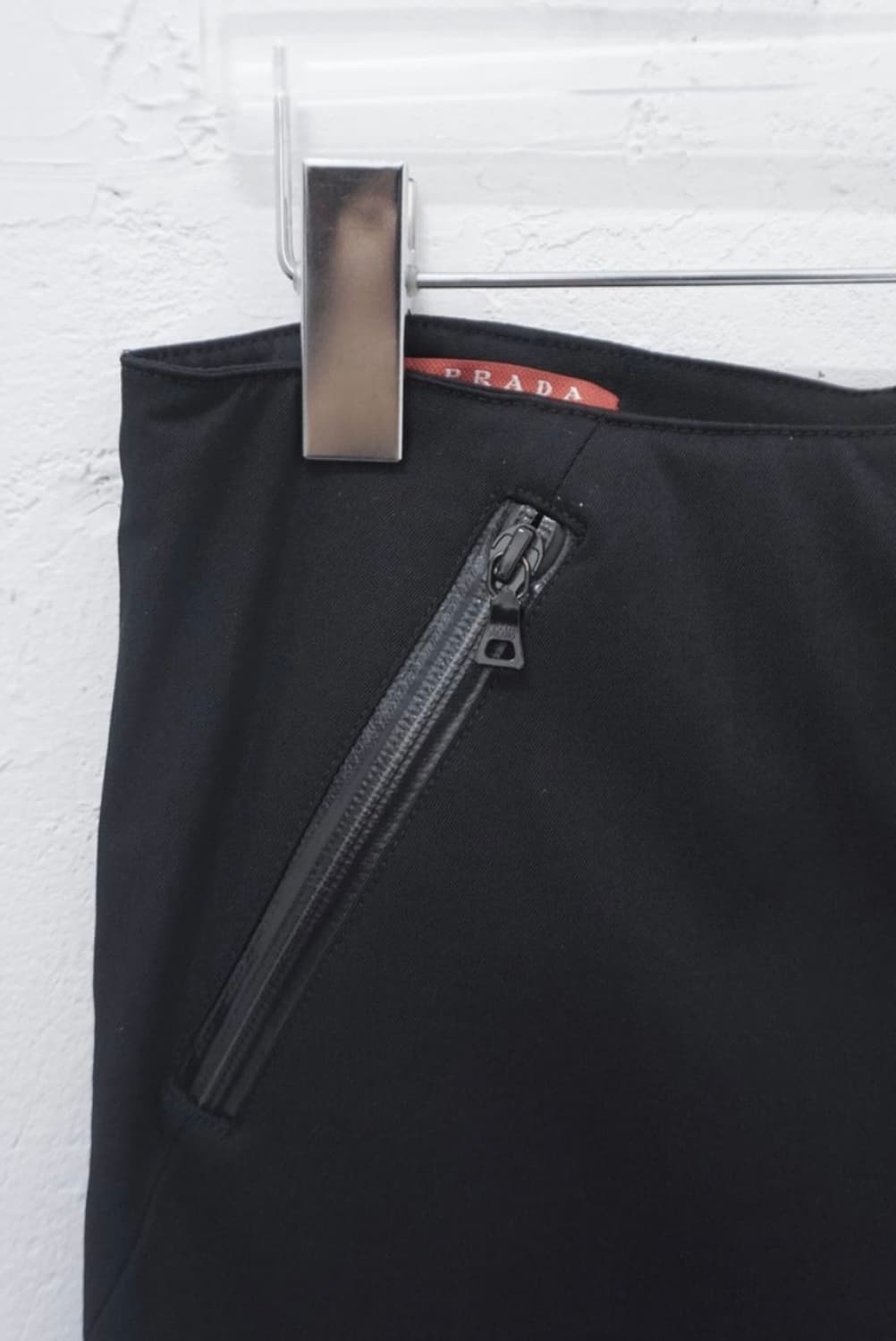 프라다 스포츠 지퍼 디테일 스커트 상품이미지2