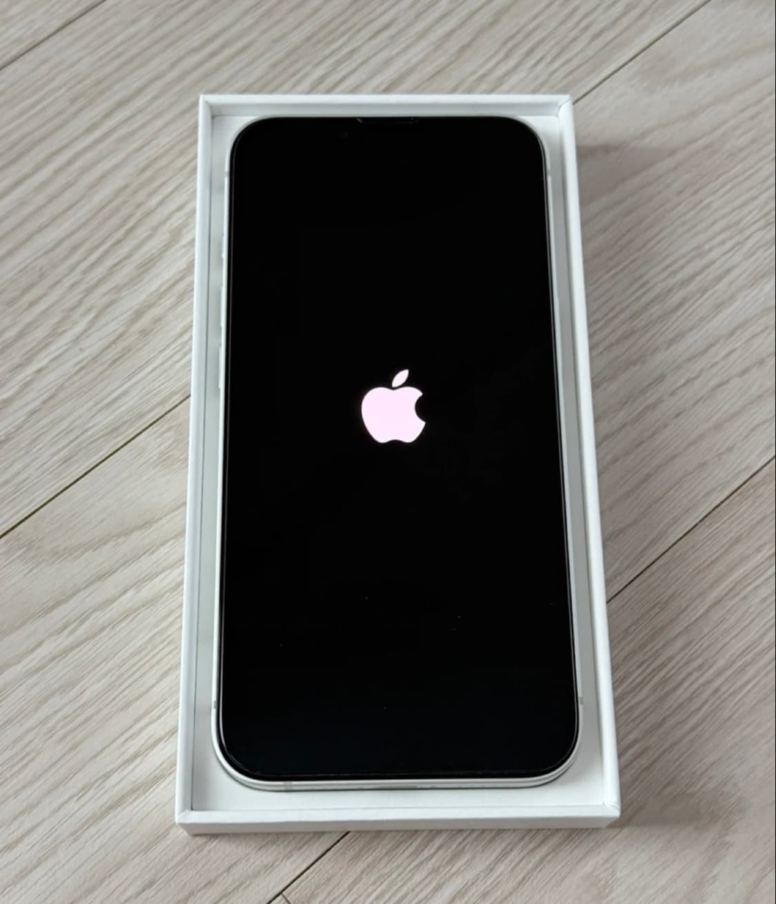 아이폰 16e 256 상품이미지2