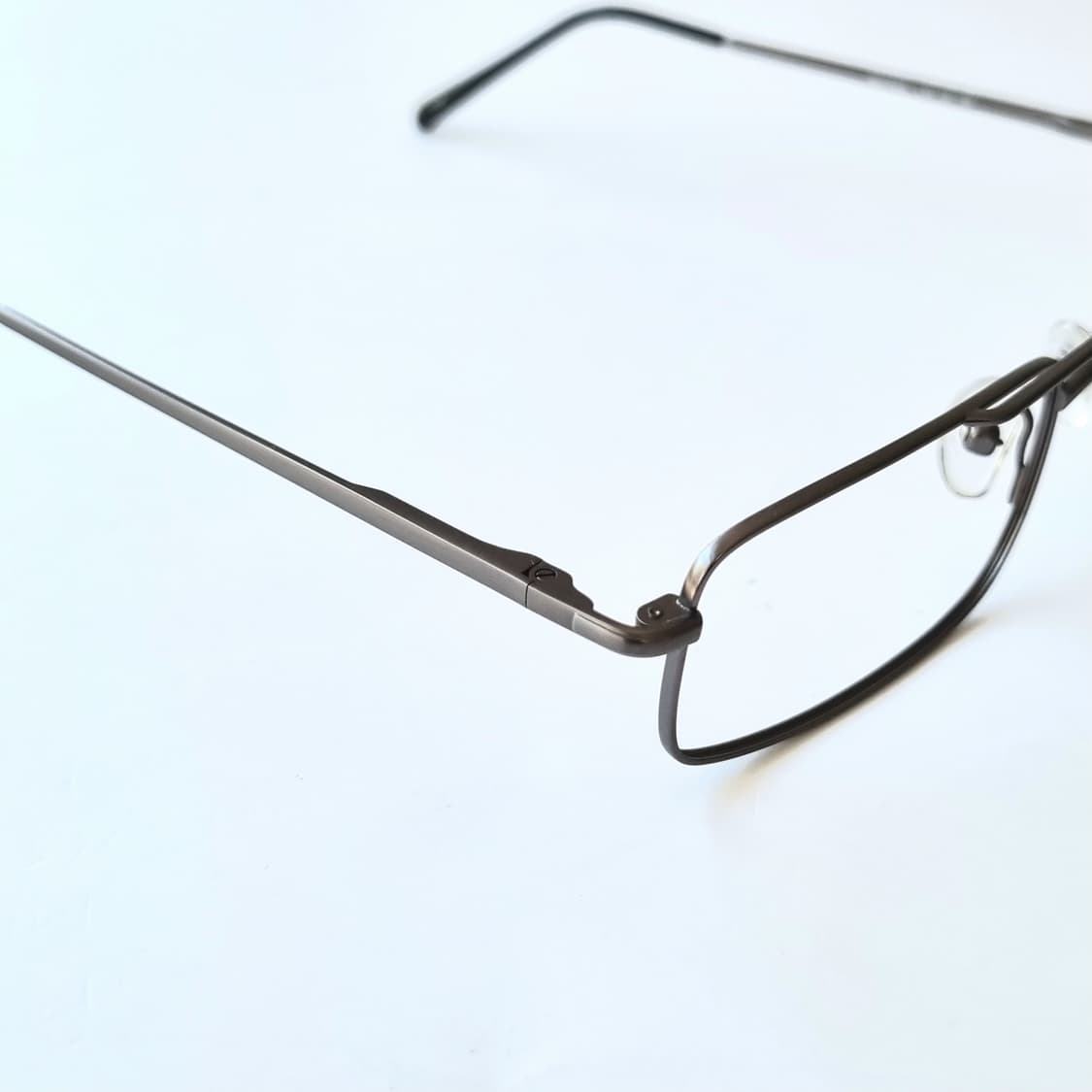 데드스탁 건메탈 투브릿지 스퀘어 안경테 746 상품이미지8