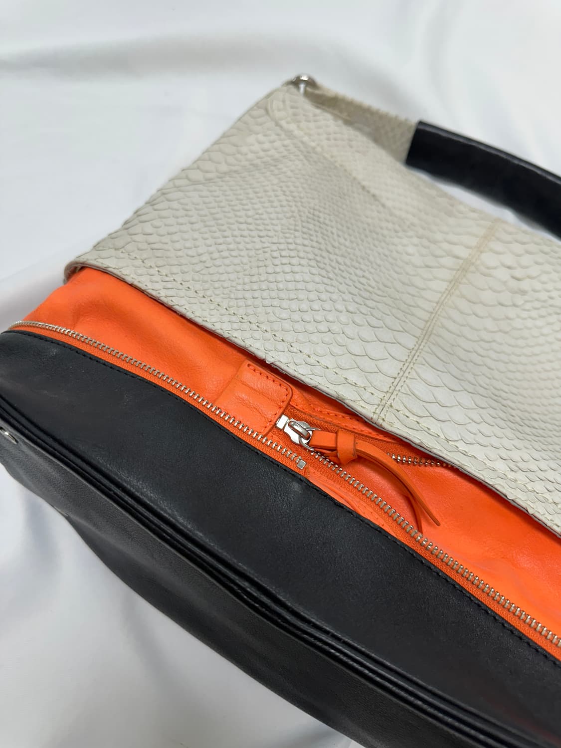 다이앤 본 퍼스텐버그 파이톤 맨디 백 상품이미지3