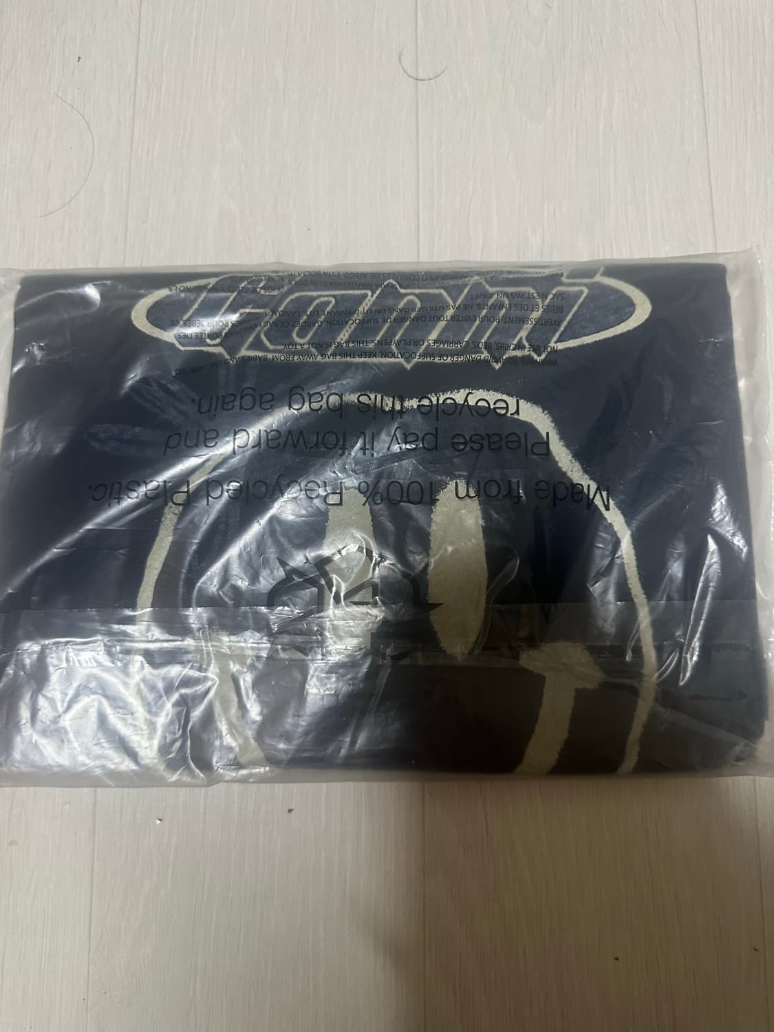 [L] 가니 플라워 티셔츠 스카이 캡틴 상품이미지3
