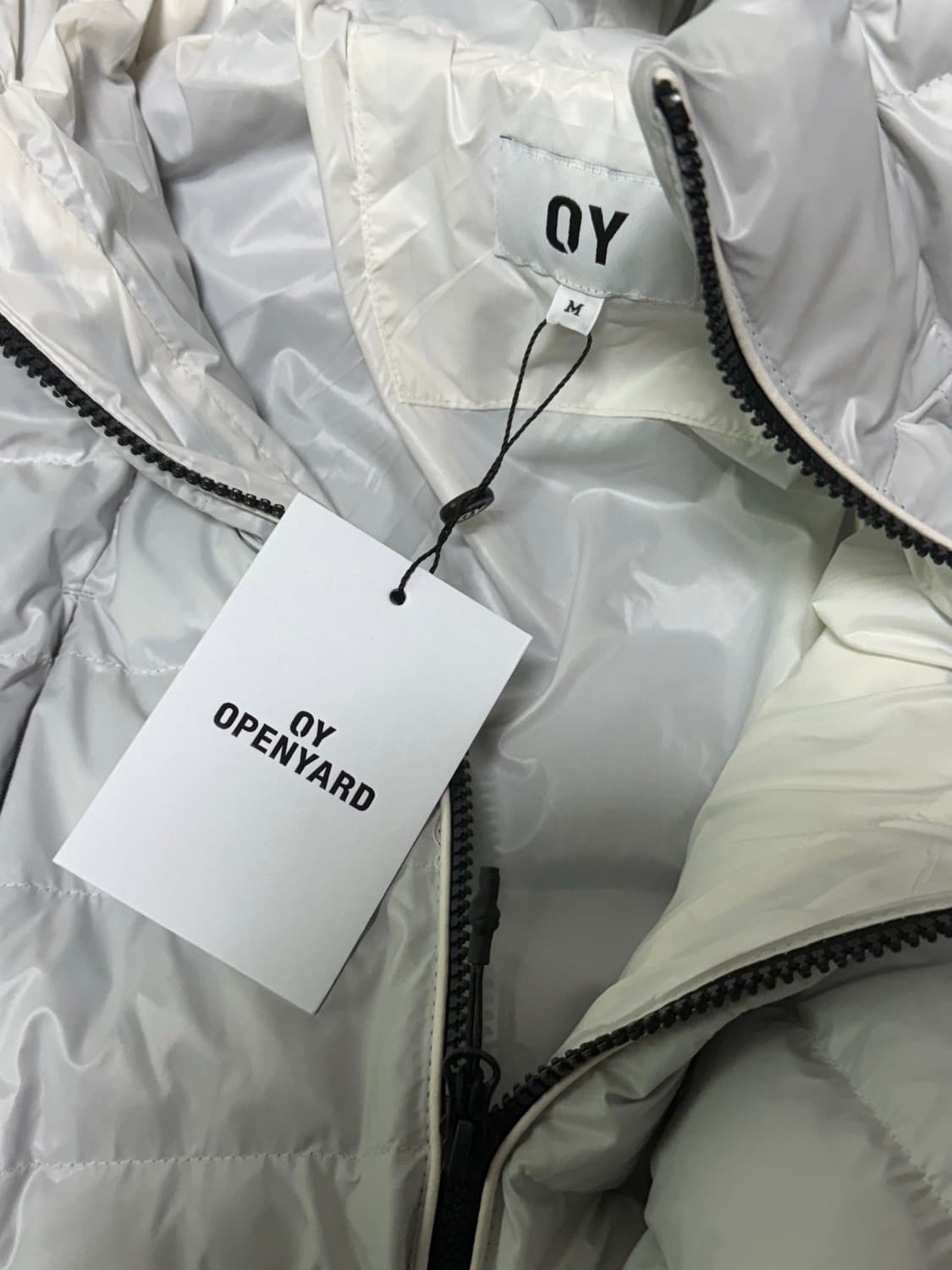 Oy 경량패딩 m 새상품 상품이미지1