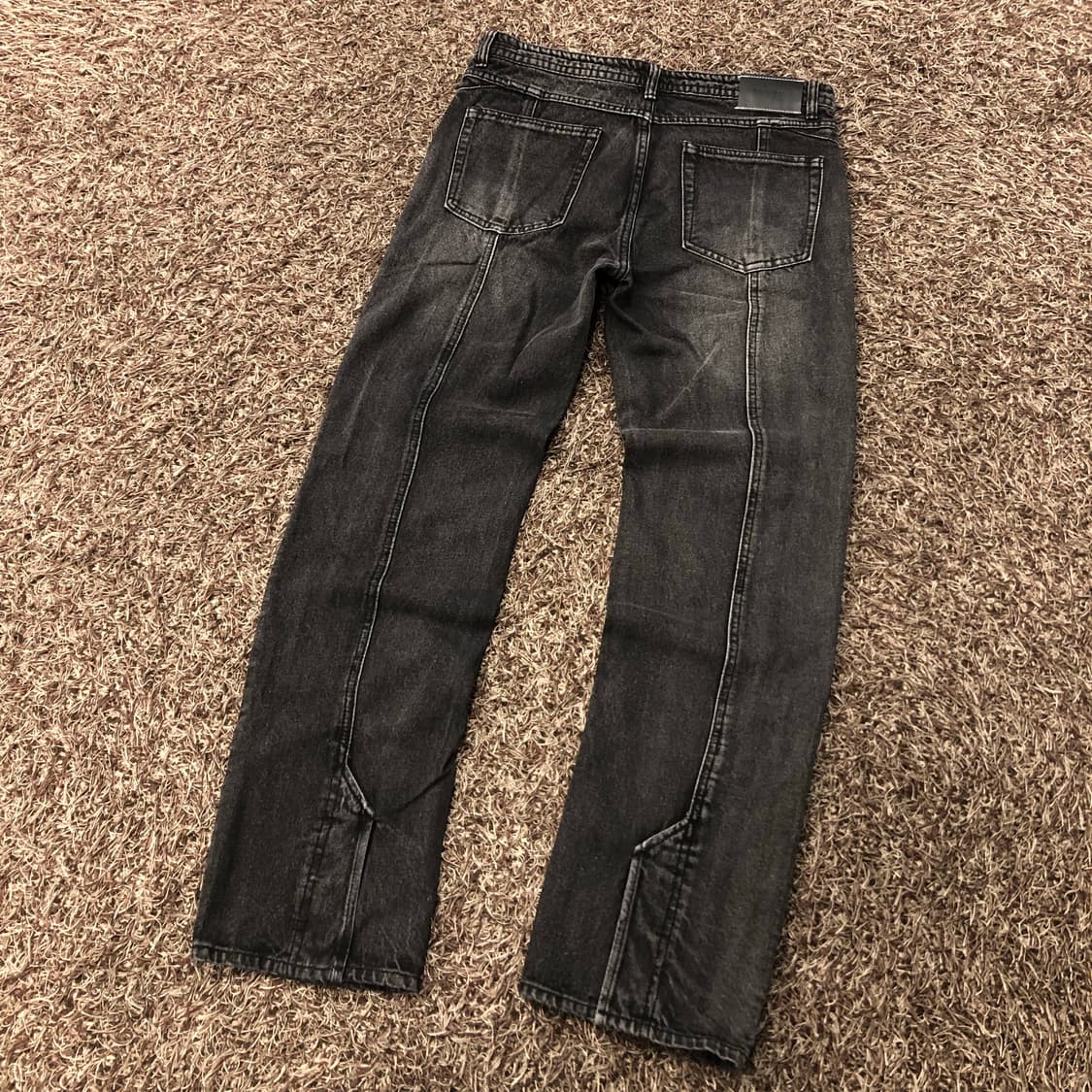 새상품 메종미네드 사이드 레이어드 흑청 워싱 데님 팬츠  상품이미지5