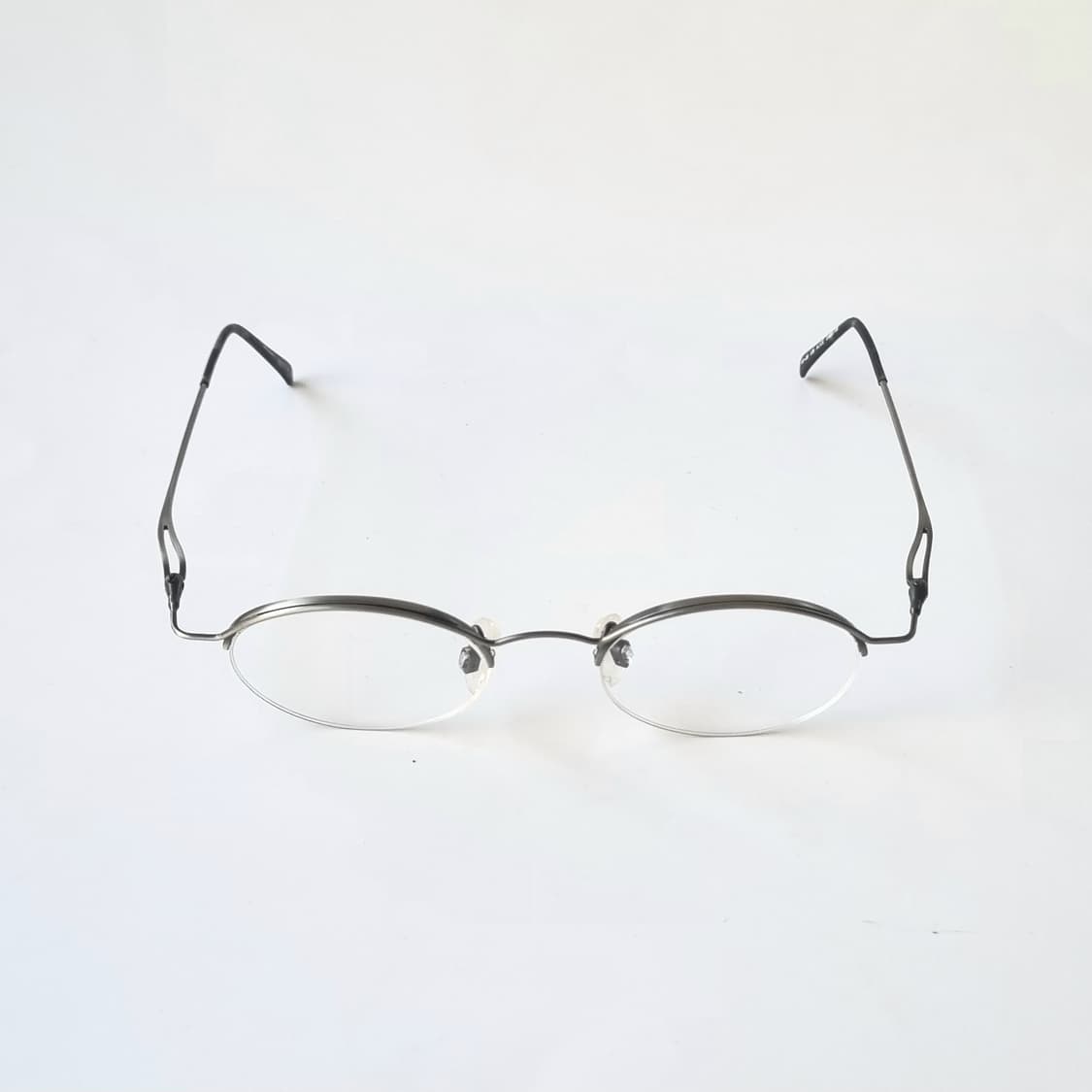 데드스탁 빈티지 오벌형 반무테 안경테 464 상품이미지4