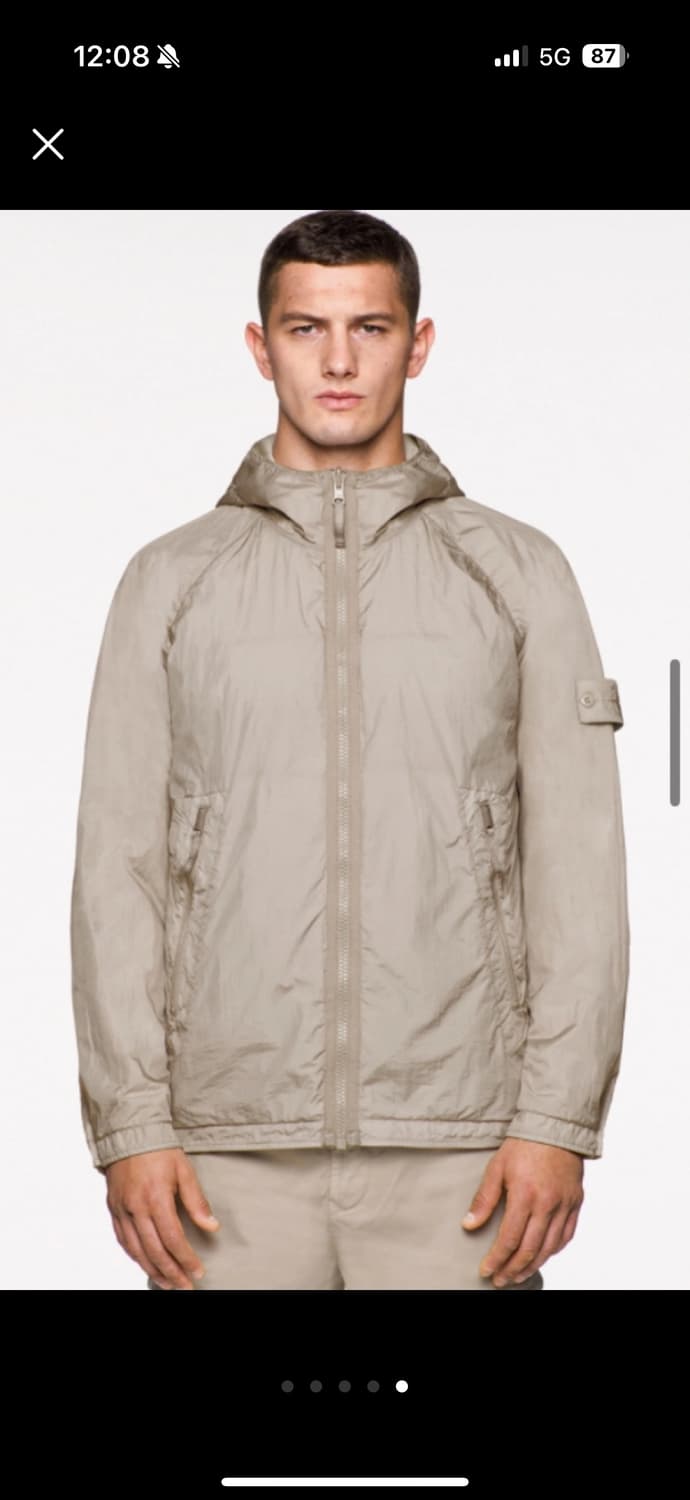 스톤아일랜드 21ss 고스트피스 리버시블 바람막이 상품이미지5