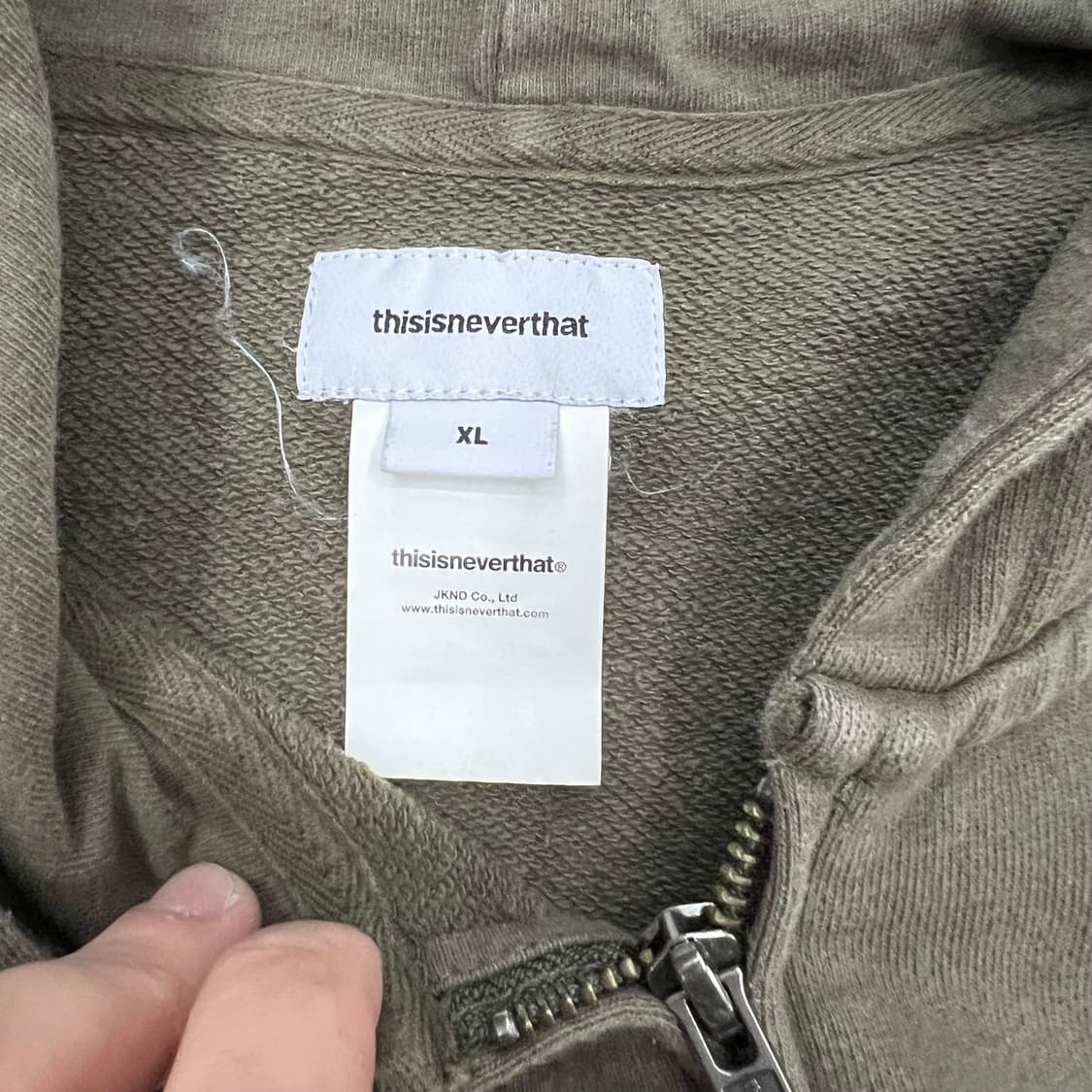 디스이즈네버댓 카키 후드집업 상품이미지2