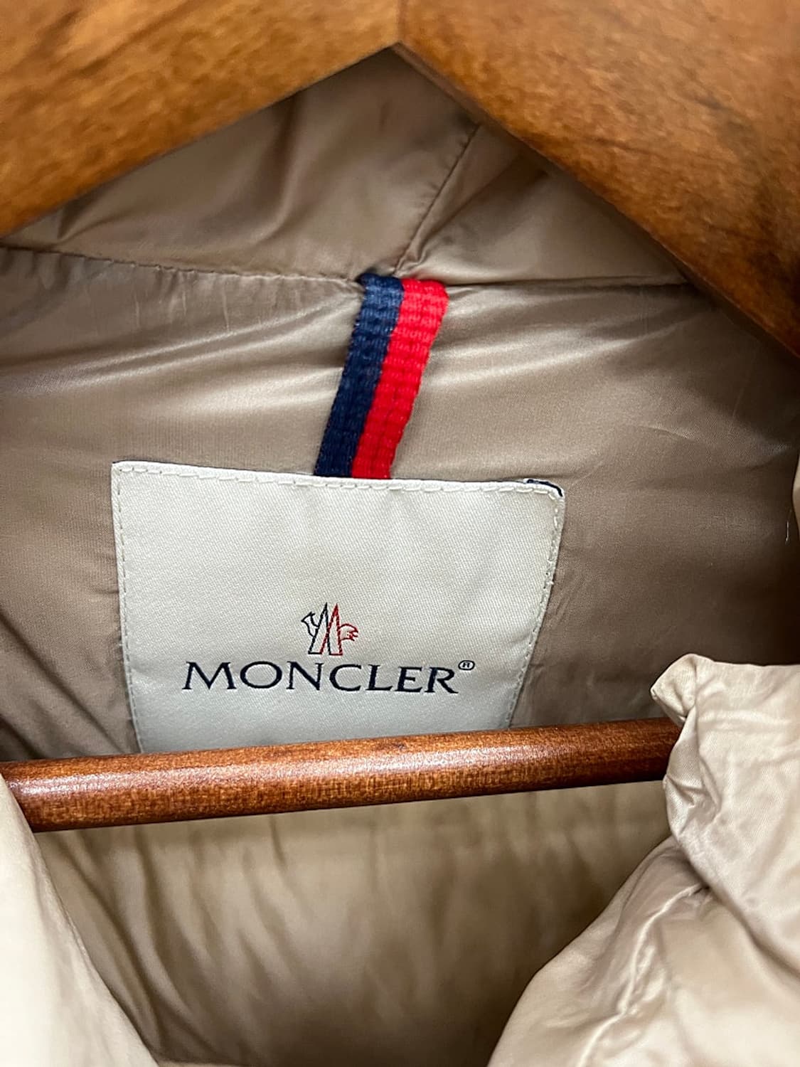 여) 몽클레어 경량 롱패딩  상품이미지5