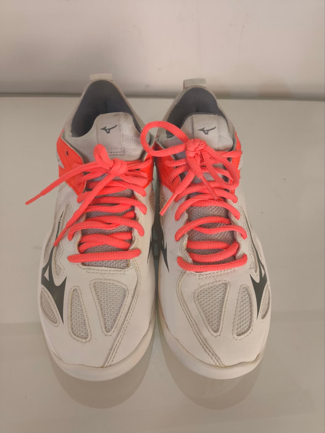 245mm 미즈노 고스트 쉐도우 인도어화 탁구화  상품이미지4