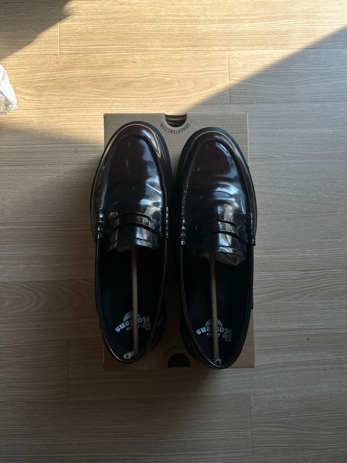 닥터마틴 메이페어 로퍼 체리레드 270 상품이미지2