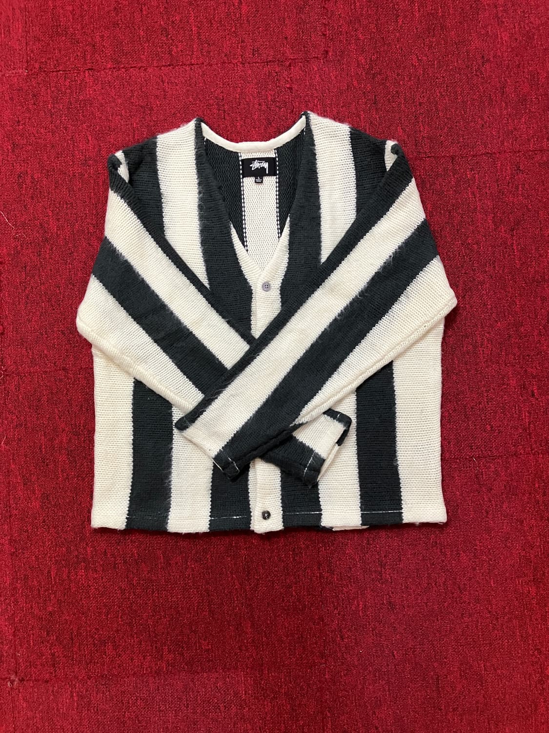 스투시 스트라이프 가디건 상품이미지1