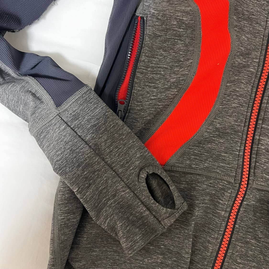 lululemon 후드집업 상품이미지5