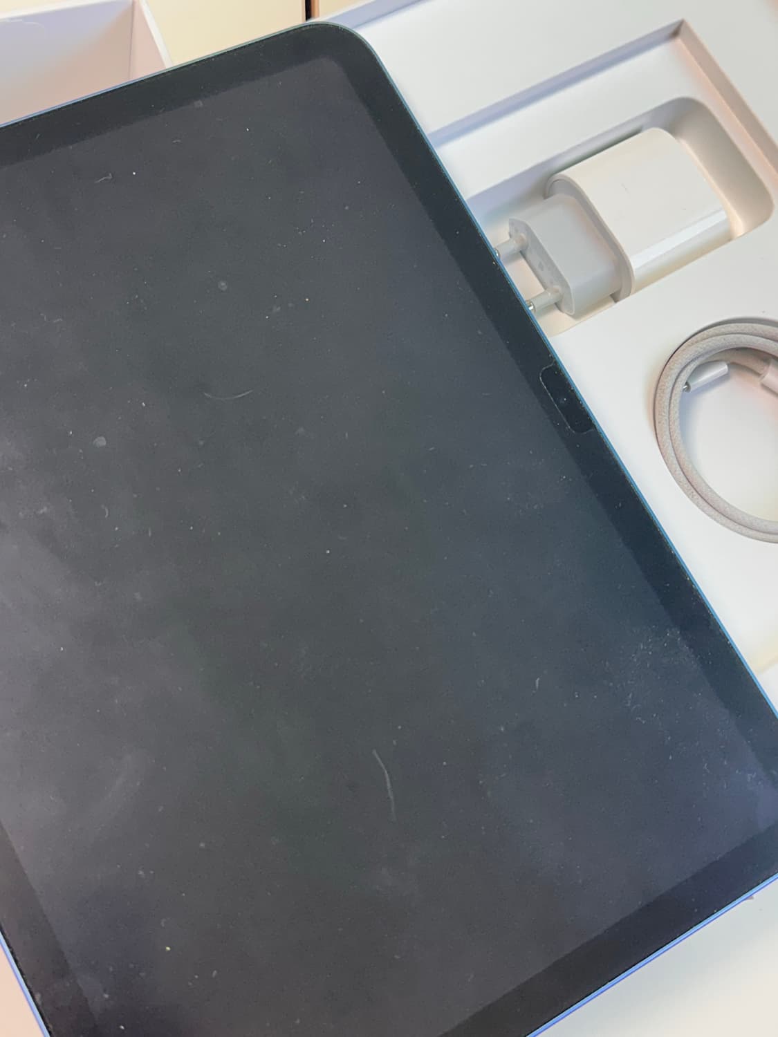 아이패드 10세대 블루 + 애플펜슬 USB-C 상품이미지3