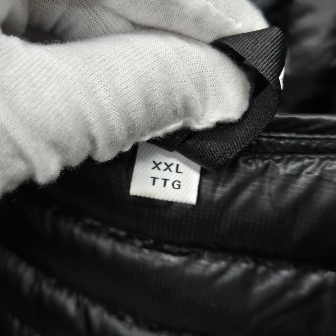 버버리 로고 경량패딩 조끼패딩 XXL 상품이미지6