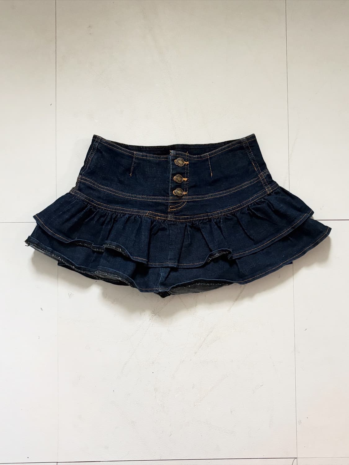 • denim cancan button skirt 상품이미지1