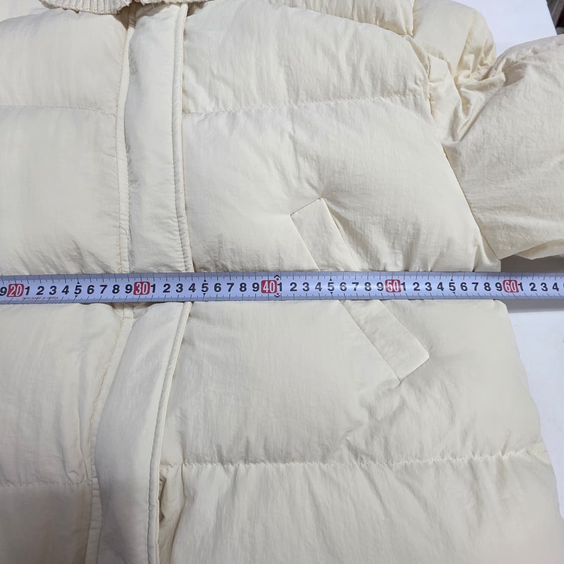 1789 CONCEPT 크림 하이넥 니트패딩 (신상, 2024년 제작) 상품이미지3