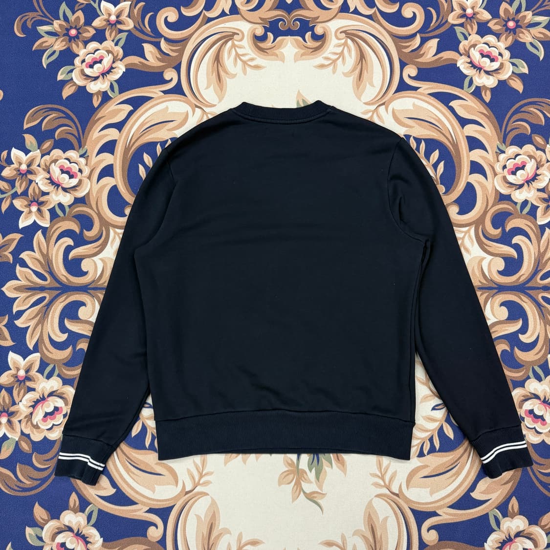 (L)프레드 페리 Fred ferry 베이직로고 맨투맨(블랙) 상품이미지5