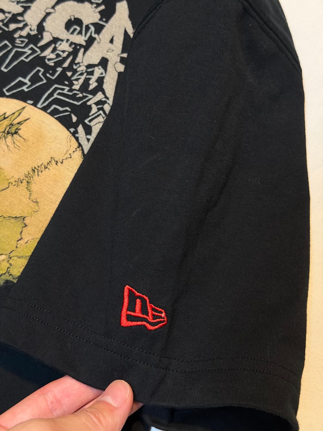 뉴에라 X 메탈리카 한정판 티셔츠 블랙 상품이미지2