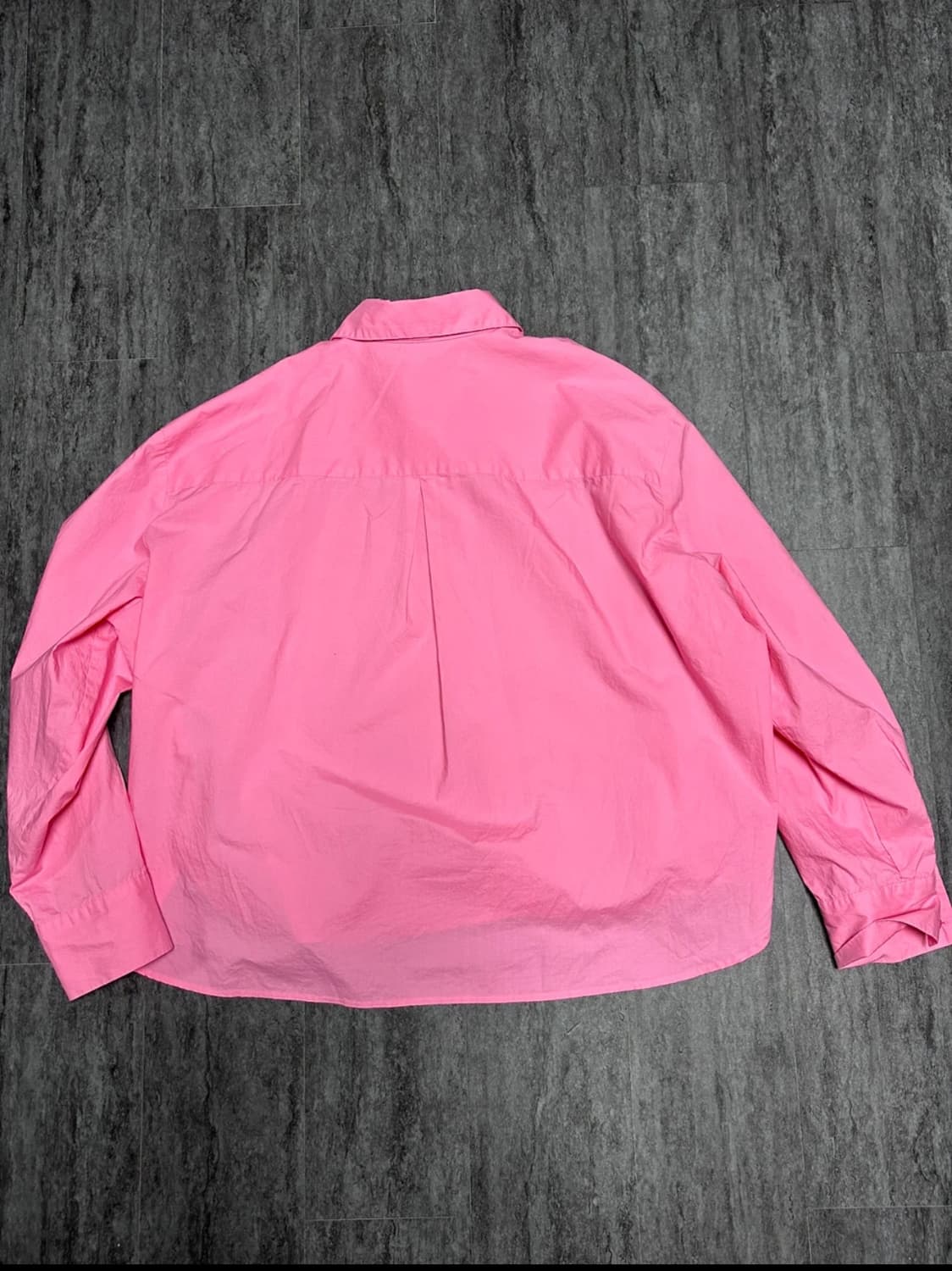 H&M 핑크 오버핏 셔츠(m) 상품이미지4