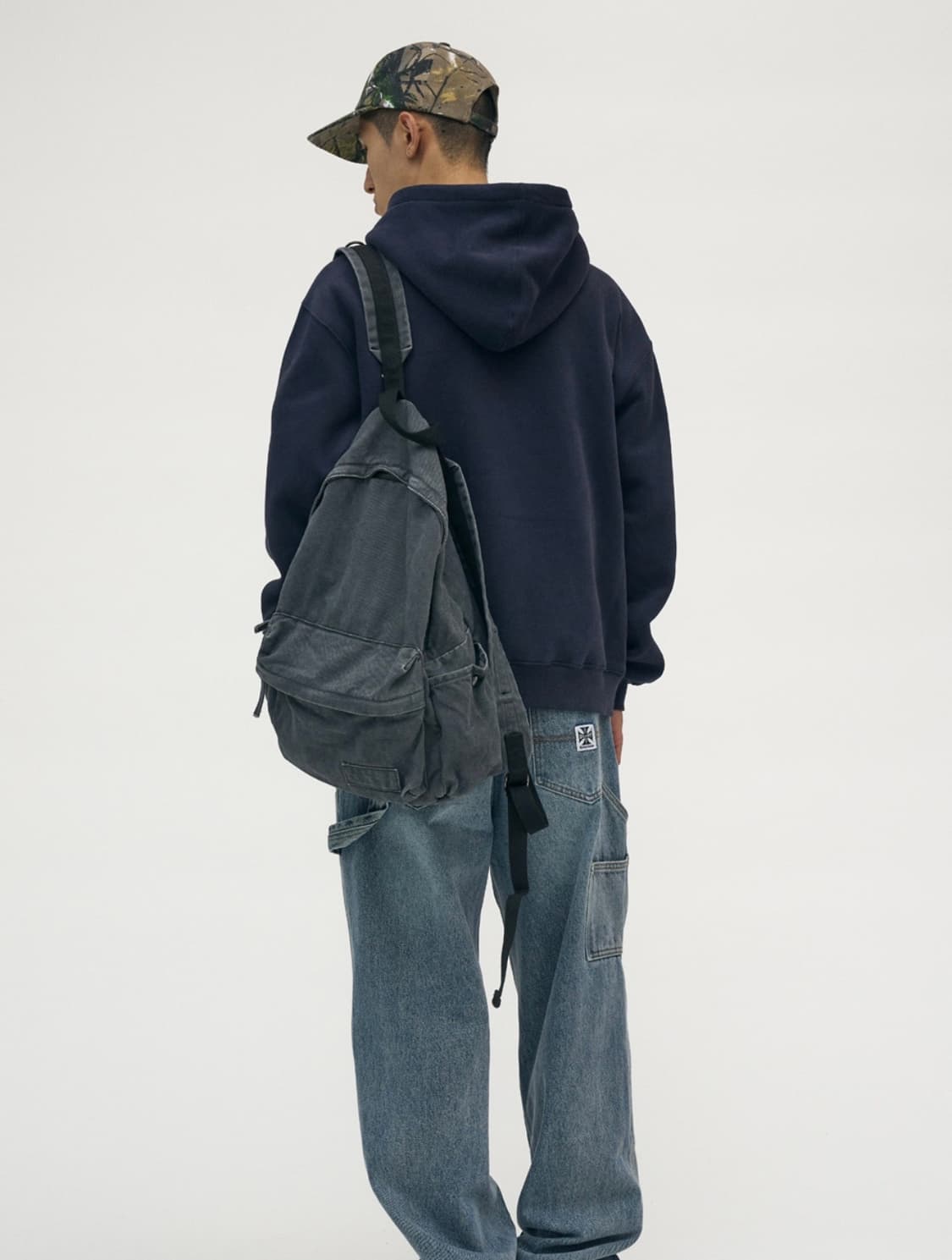 감마갤러리 빈티지 워싱 백팩 (차콜) 상품이미지3