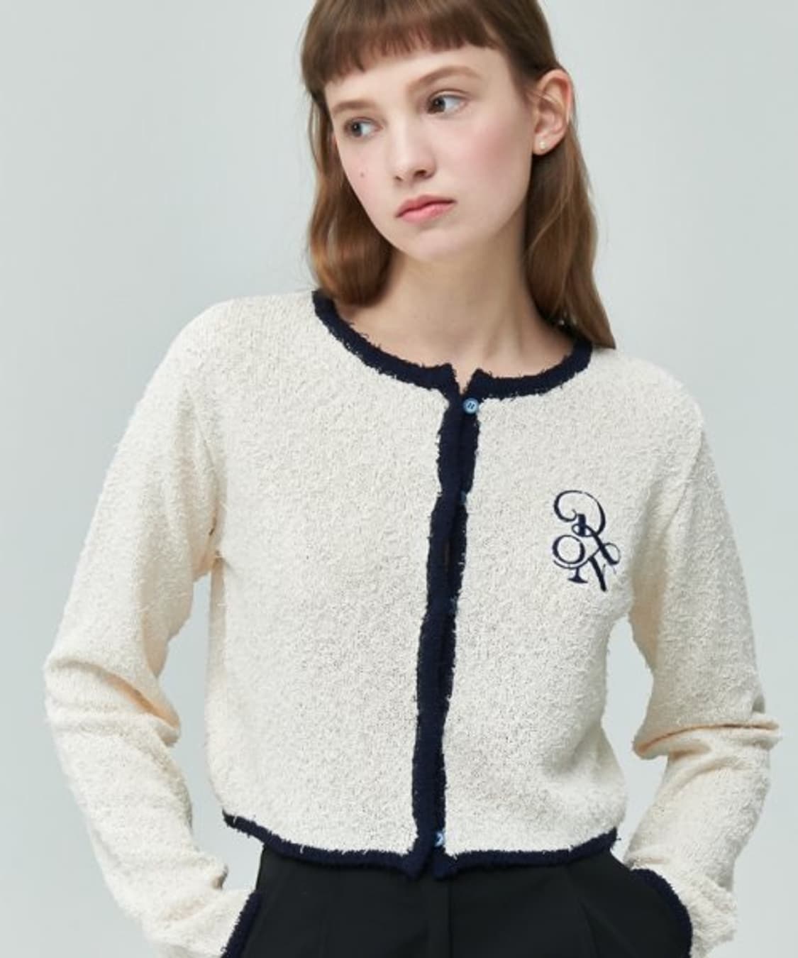 슈화 착용 론론 가디건 상품이미지1