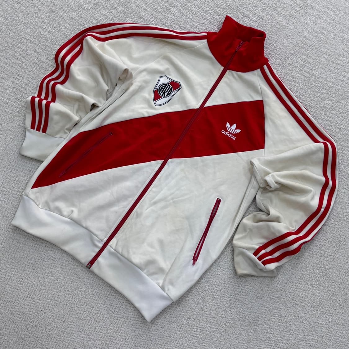 100 아디다스 리버플레이트 트랙 재킷 0325E 상품이미지1