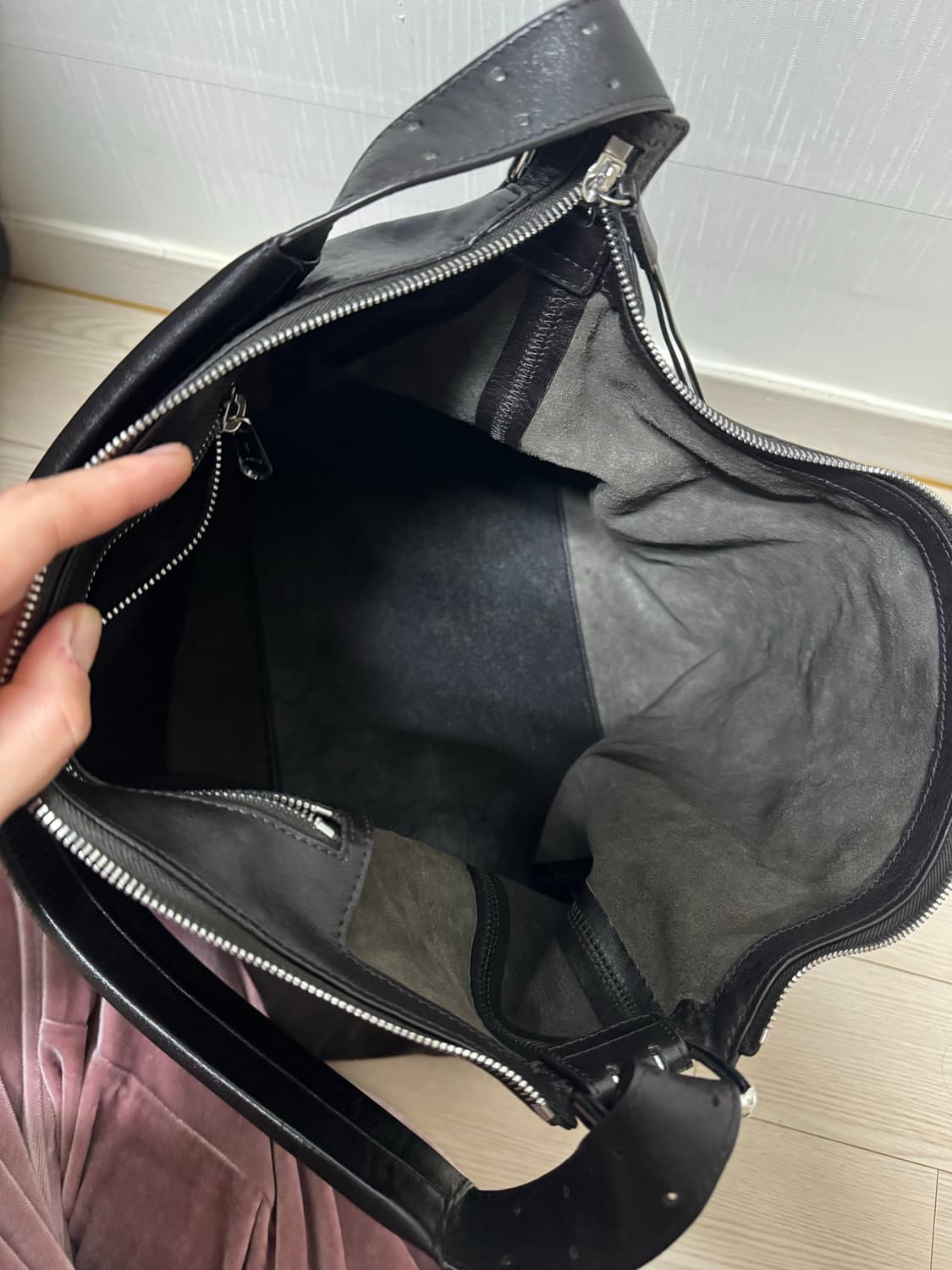 르메르 벨티드 호보백 다크 초콜릿 상품이미지5