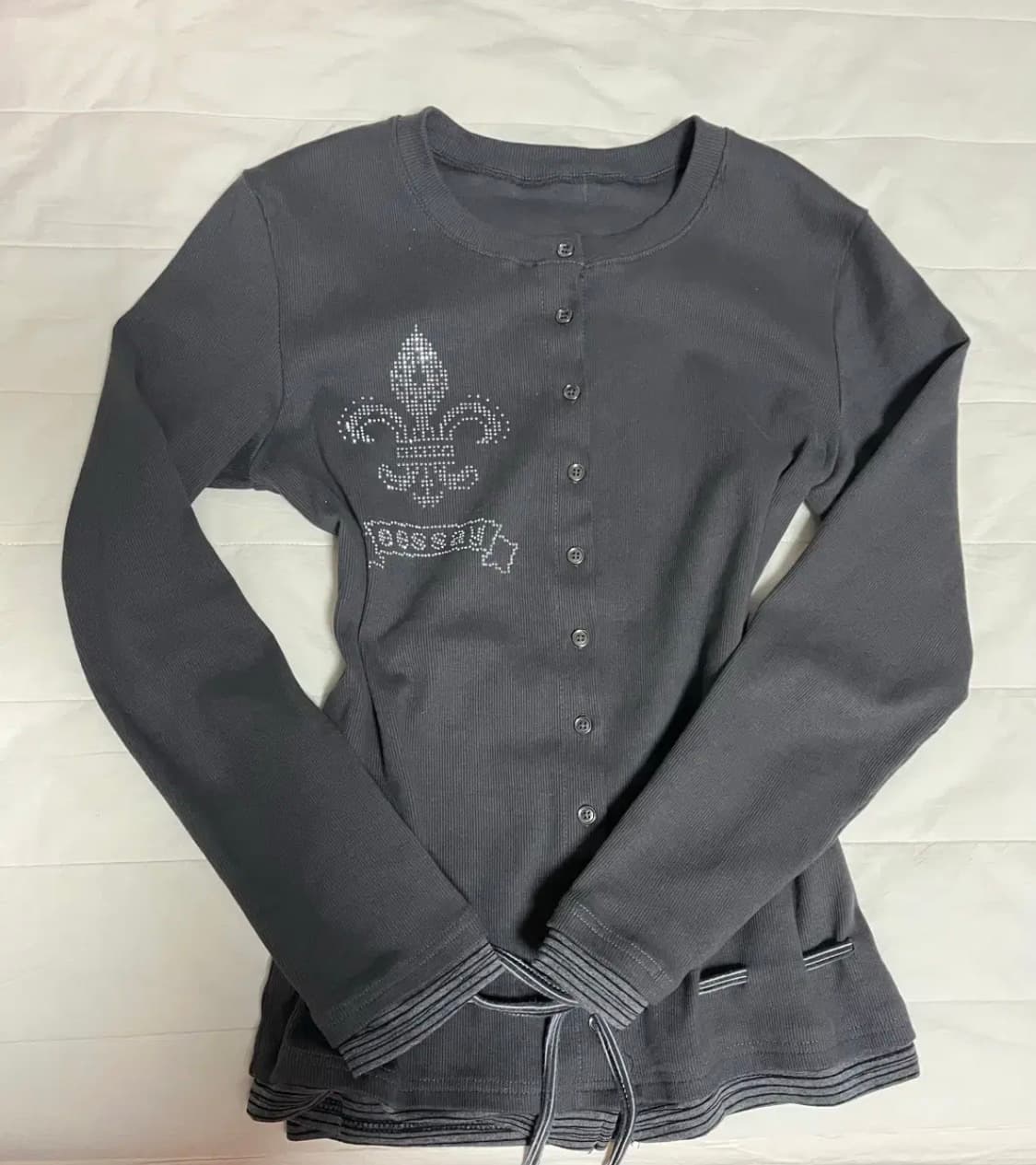 십자가 y2k 가디건 차콜 상품이미지1