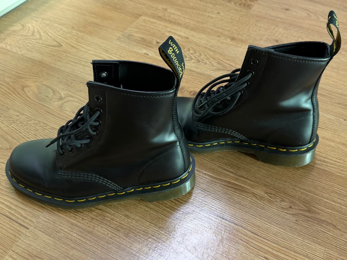 닥터마틴 1460 스무스 블랙 색상 워커 상품이미지3