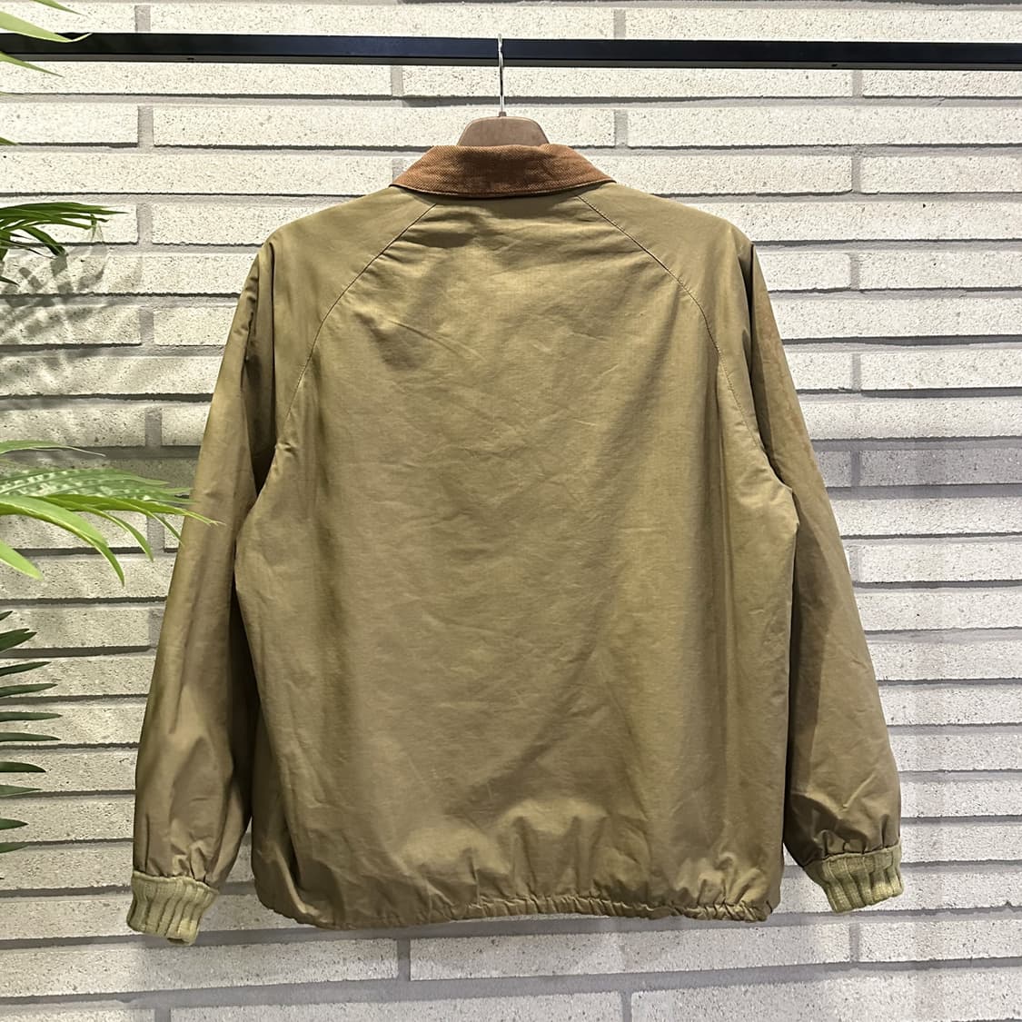 JPN VINTAGE 데님 투톤 바시티 워크자켓 소매배색 자수 디테일 상품이미지3