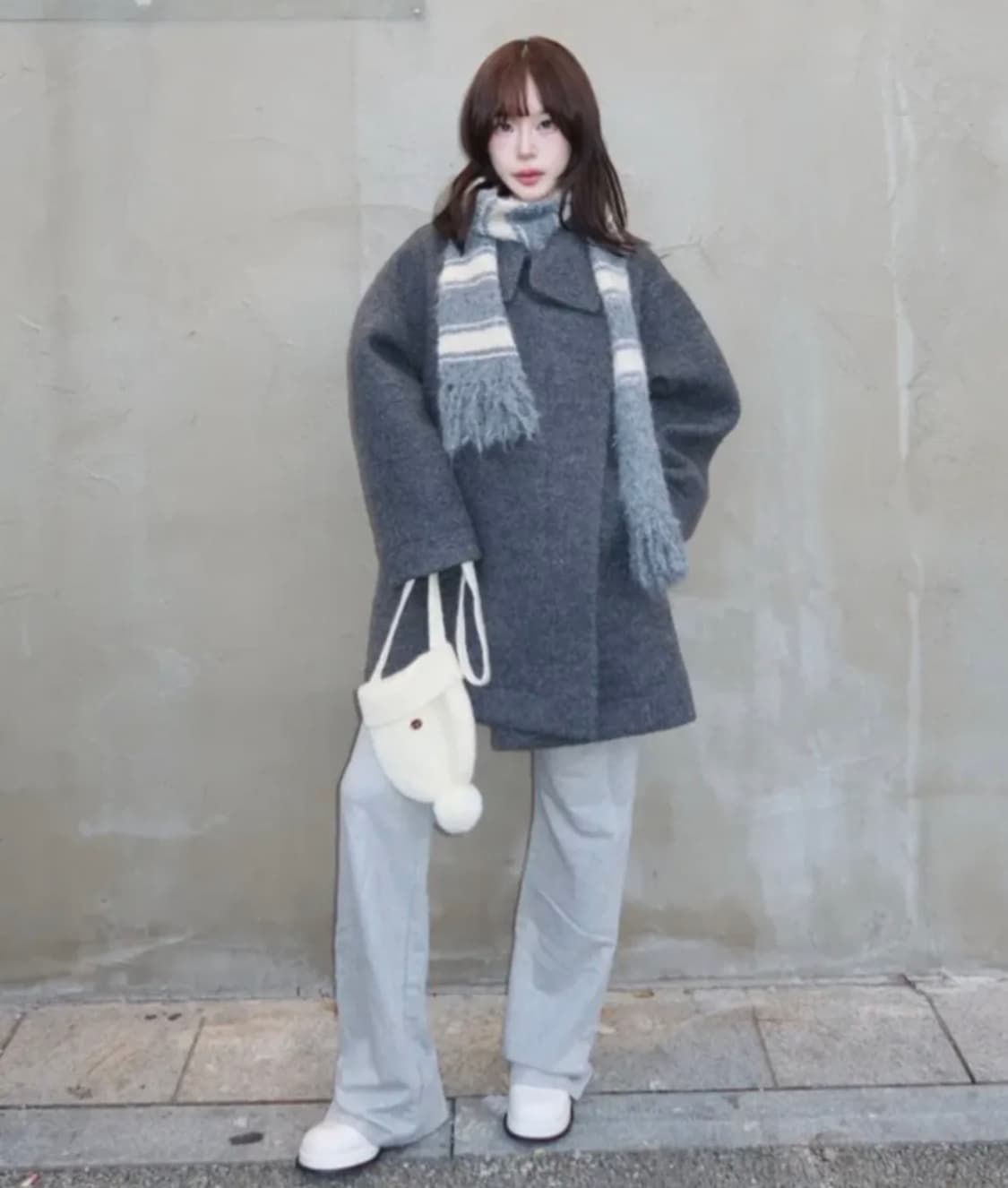 제너럴 아이디어 울부클 하프코트 차콜 상품이미지1