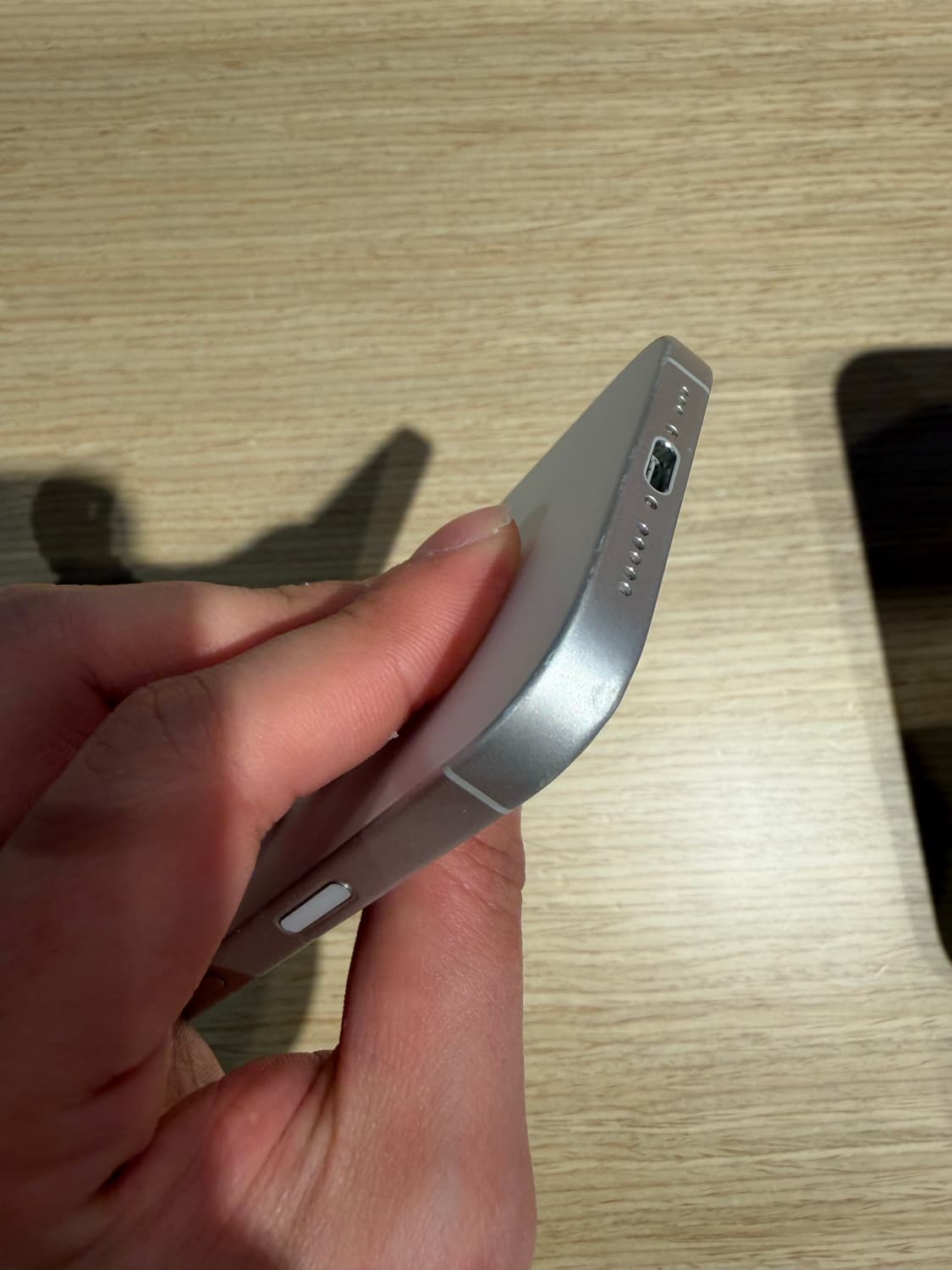 아이폰16 128G (배터리100퍼) 상품이미지5