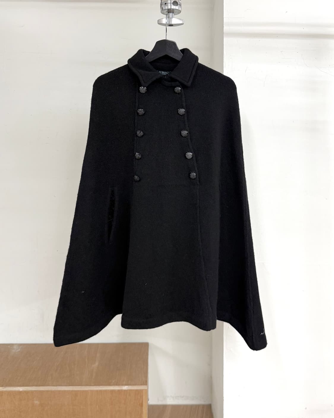 랄프로렌 블랙 울 케이프 버튼업 코트 상품이미지1