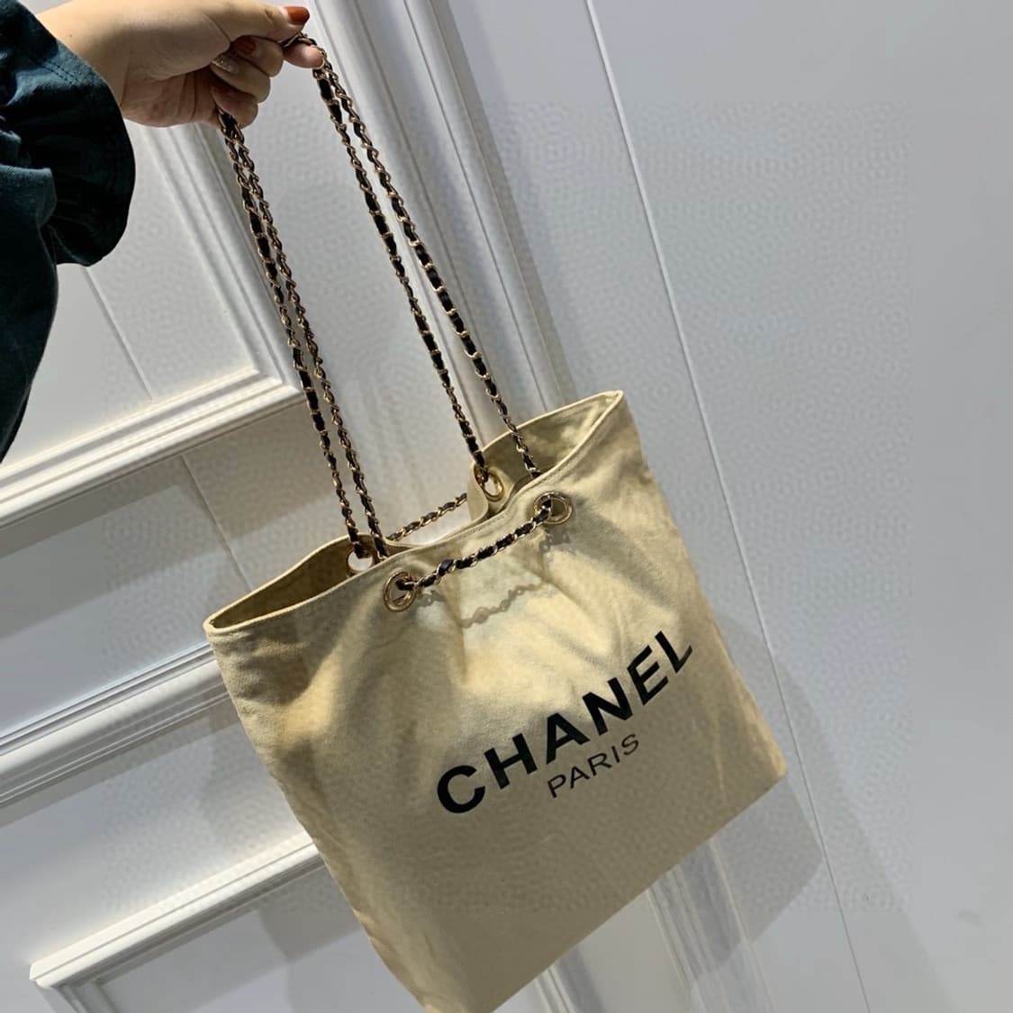 샤넬뷰티 골드체인 숄더백 베이지  상품이미지2