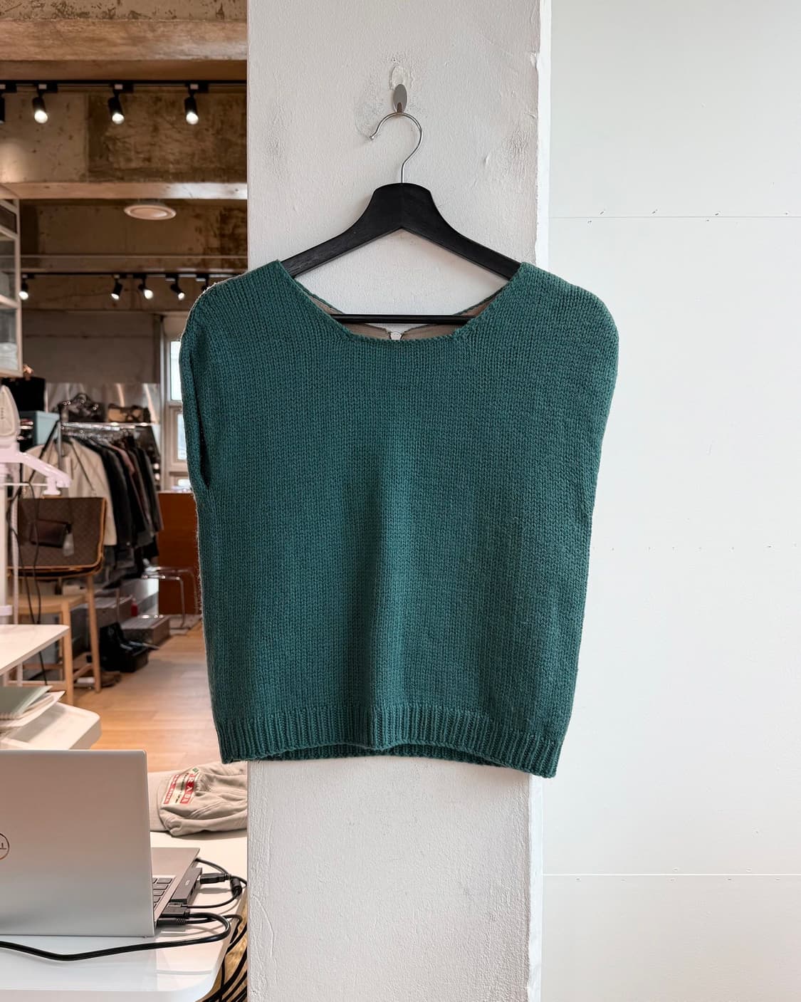 드리스 반 노튼 그린블루 메리노 울 백 지퍼 니트 베스트 상품이미지2