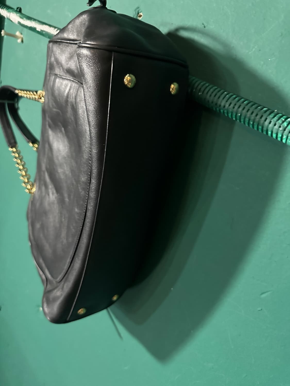 페레가모 가죽 체인 숄더백 상품이미지7