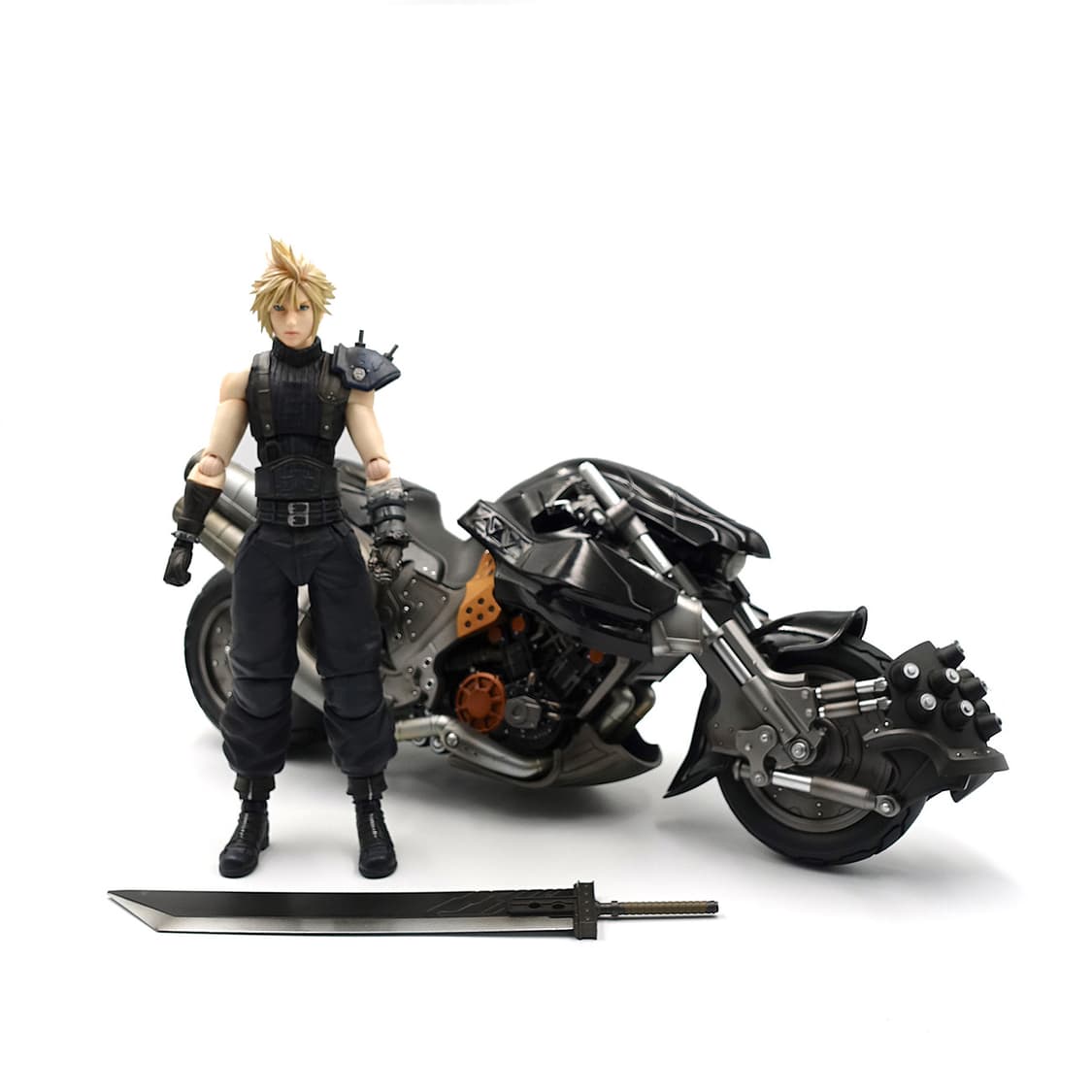 스퀘어에닉스 플레이아츠 카이 파이널판타지 클라우드&데이토나 1/6 피규어 상품이미지3