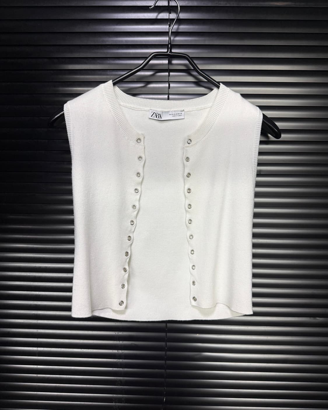 자라 가슴 스터디 찡 크롭 니트 조끼 베스트 화이트 흰색 웨스턴 에스닉  상품이미지2