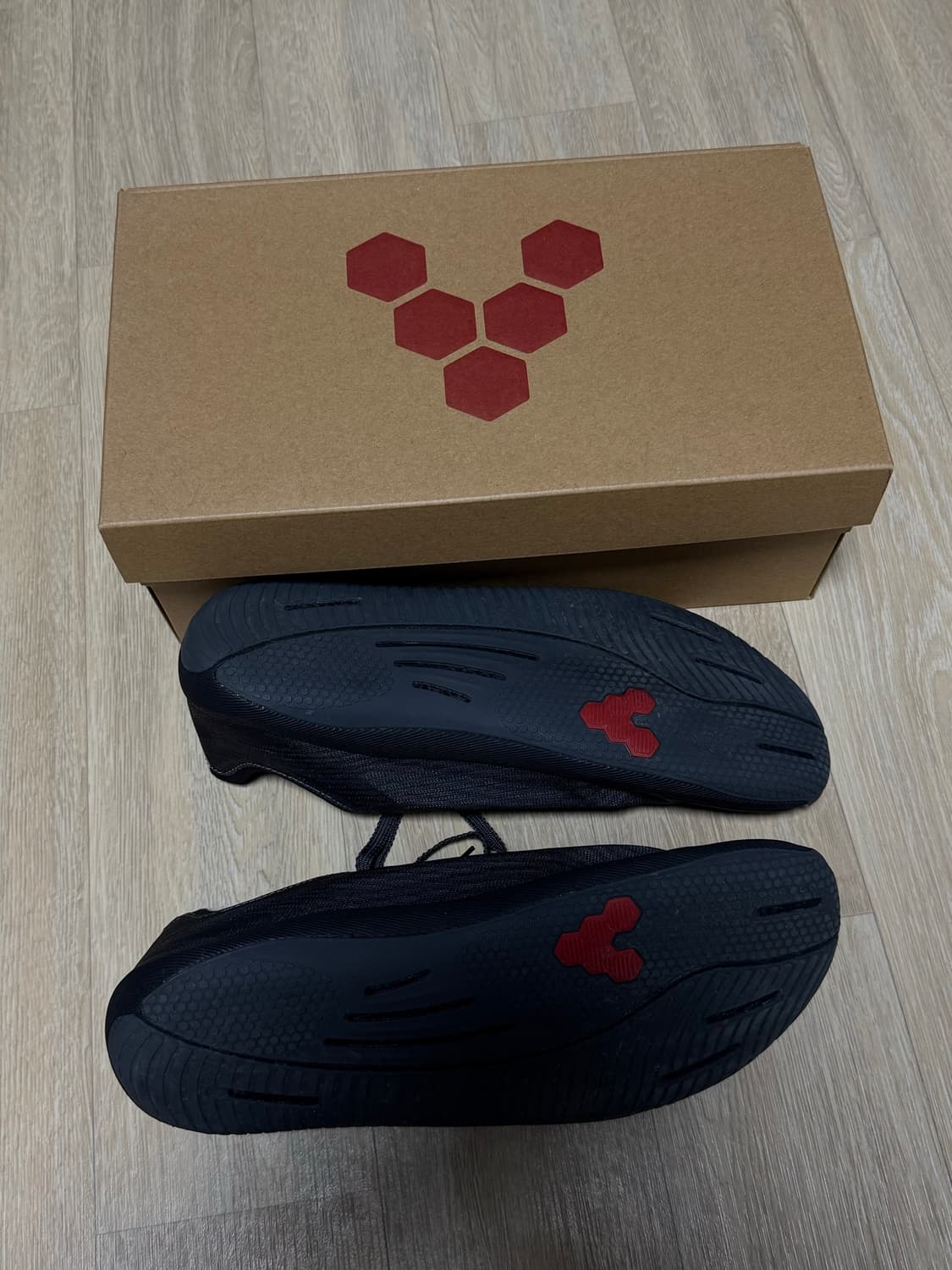 비보베어풋 Vivobarefoot Primus Flow. 270 상품이미지2